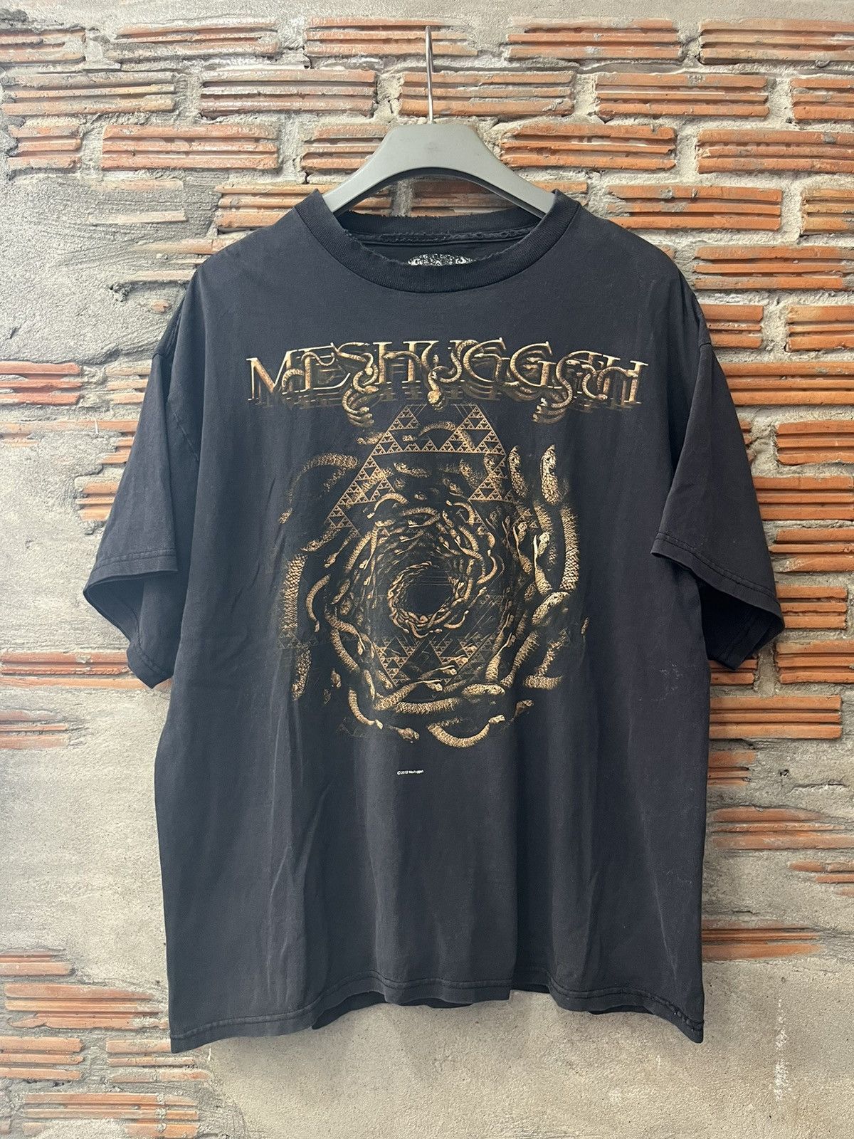 Band Tees Vintage MESHUGGAH 2012’s Band ( very worn ) Tshirt Size US XL / EU 56 / 4 - 2 Thumbnail