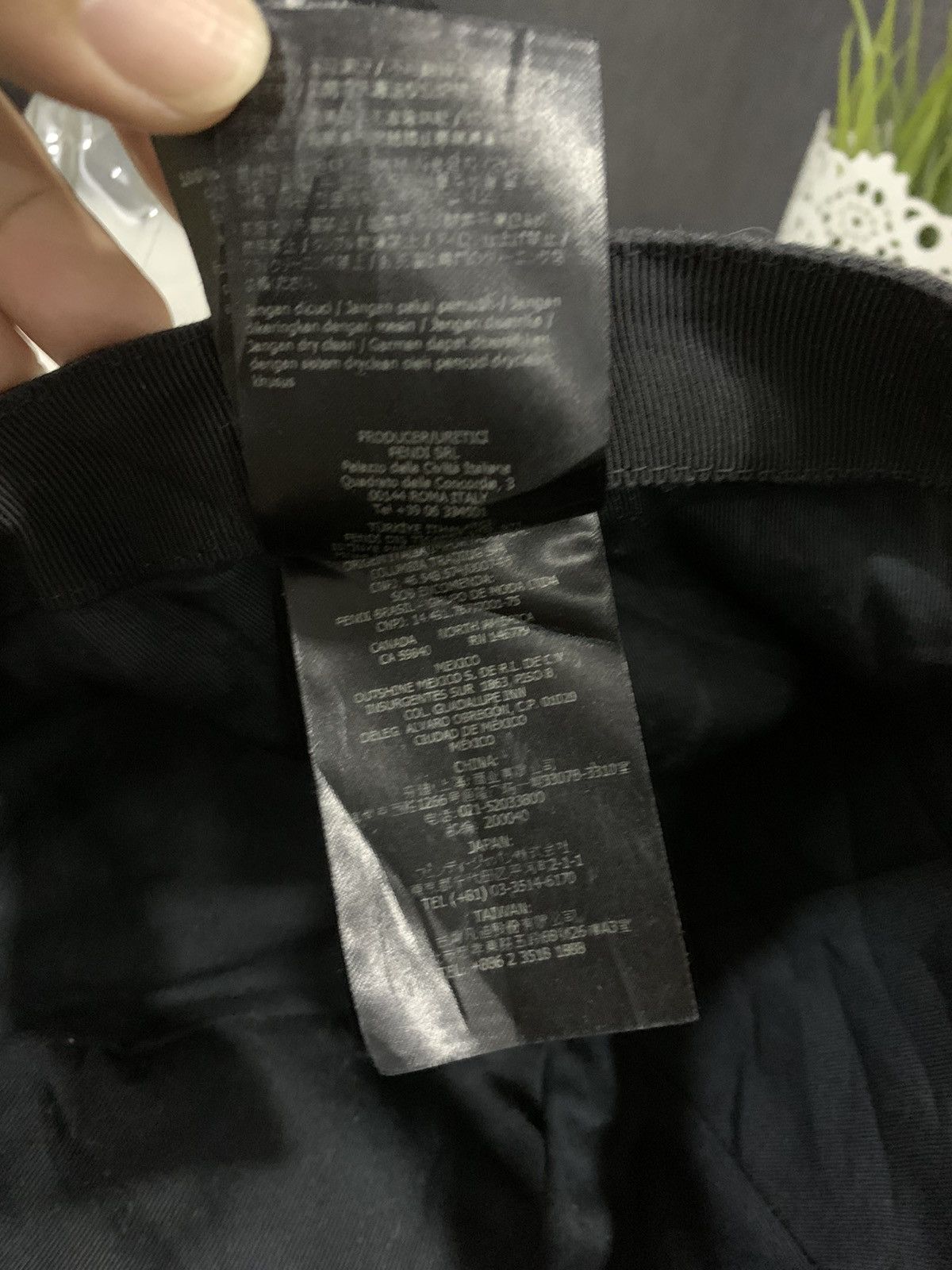 Fendi FENDI Caps FF Zucca Virgin Wool Size ONE SIZE - 9 Thumbnail