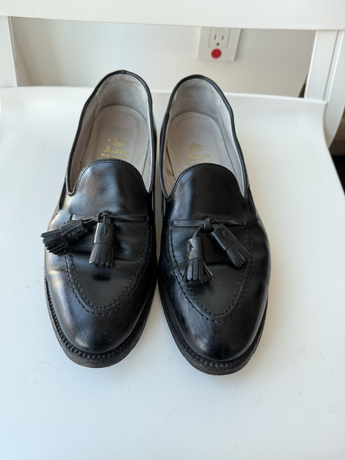 Alden Alden Tassel Loafer Size US 8.5 / EU 41-42 - 1 Thumbnail