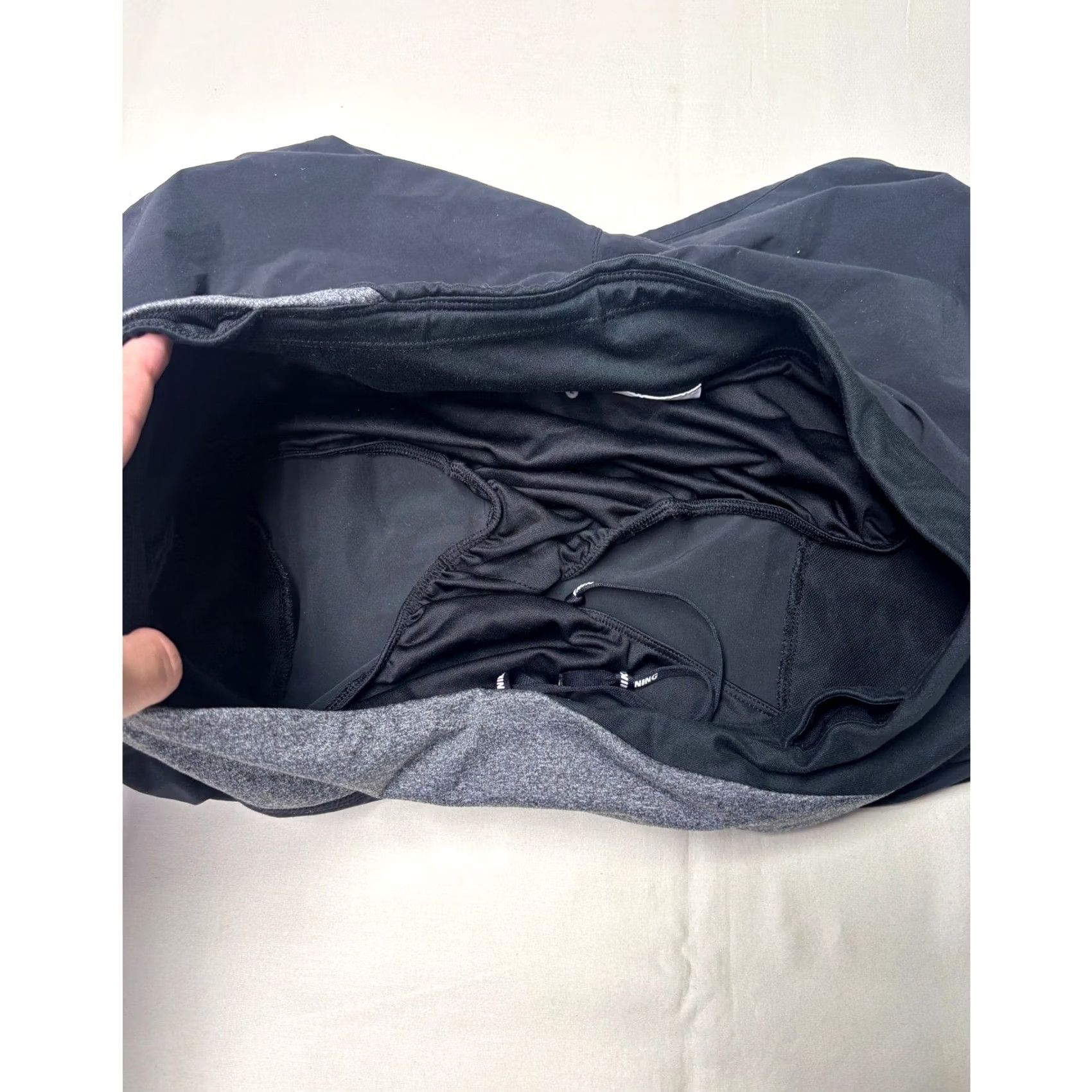 Nike NIKE Dri-Fit Running Shorts Black Grey Women's L Athletic Performance Moisture Wicking Quick Dry Lightweight Breathable Stretch Size 36" / US 14 / IT 50 - 2 Thumbnail