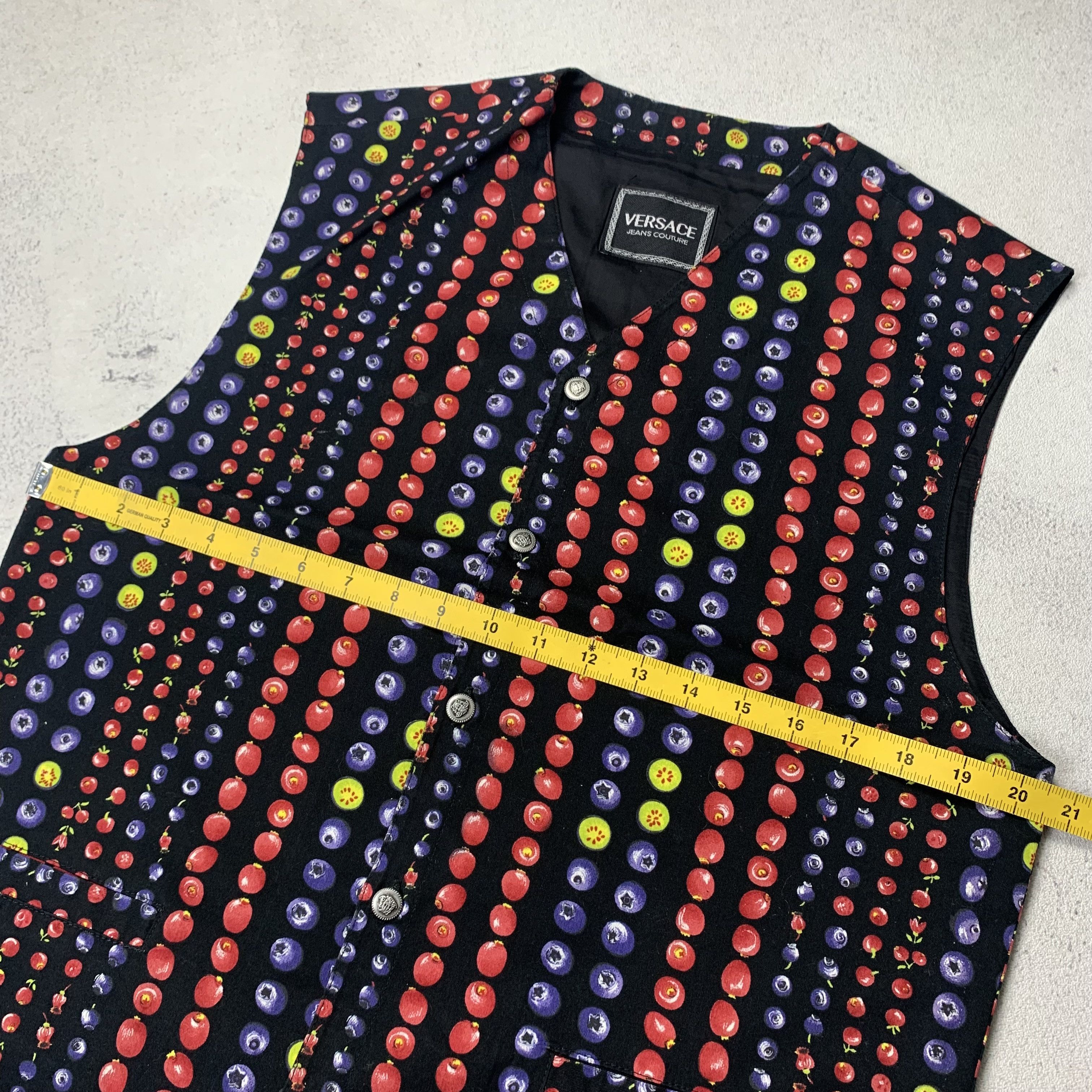 Versace Vintage Versace Jeans Couture Vest Size US L / EU 52-54 / 3 - 8 Thumbnail