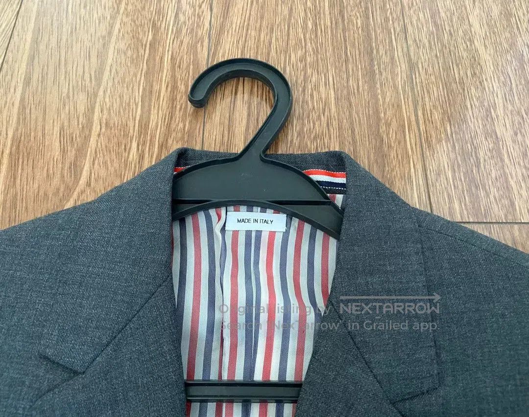 Thom Browne thom browne super 120s two. Size US XXS / EU 40 - 3 Thumbnail