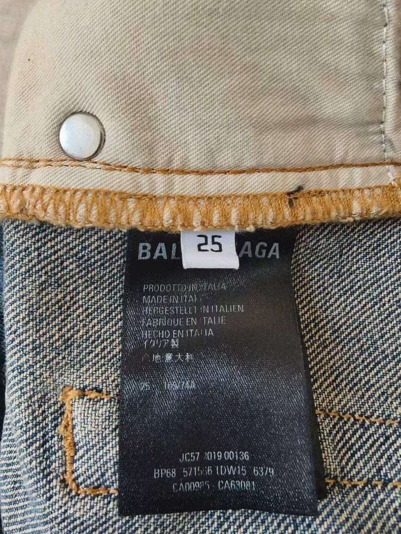 Balenciaga Balenciaga Wash Dyed Yin-Yang Color Blocked Denim Pants Size 25" / US 0 / IT 36 - 4 Thumbnail
