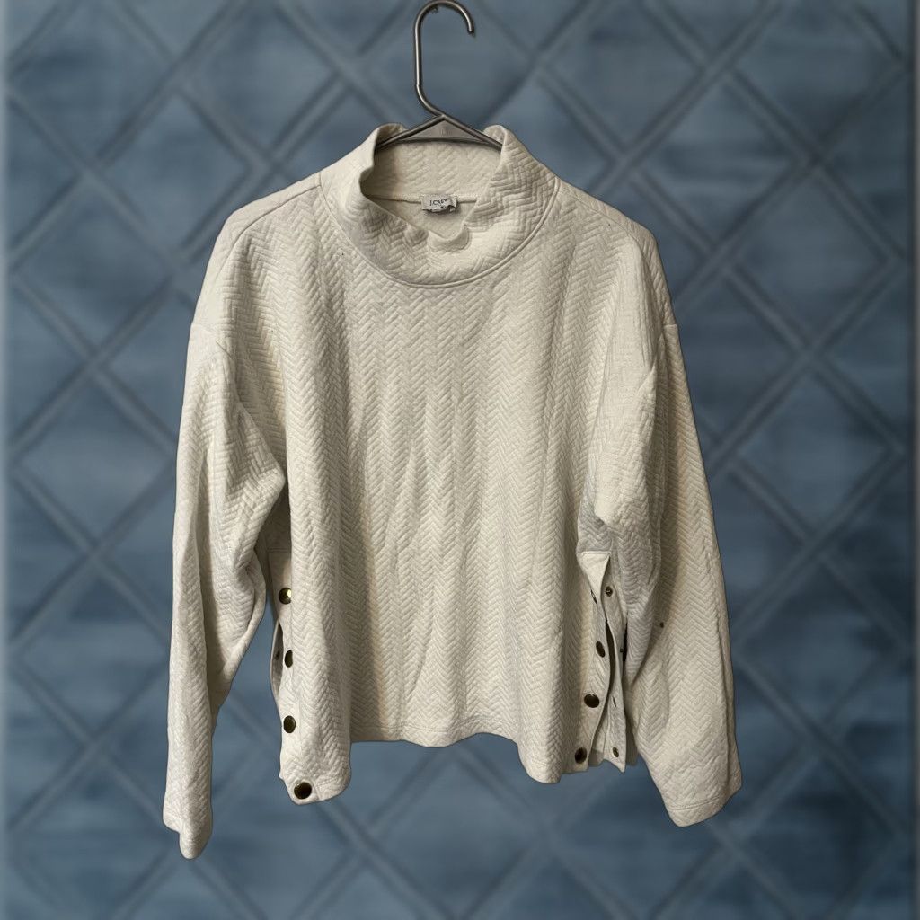 J.Crew J.Crew Factory Sweatshirt Quilted Herringbone Mockneck XL Ivory Gold Buttons Womens Size XL / US 12-14 / IT 48-50 - 1 Thumbnail