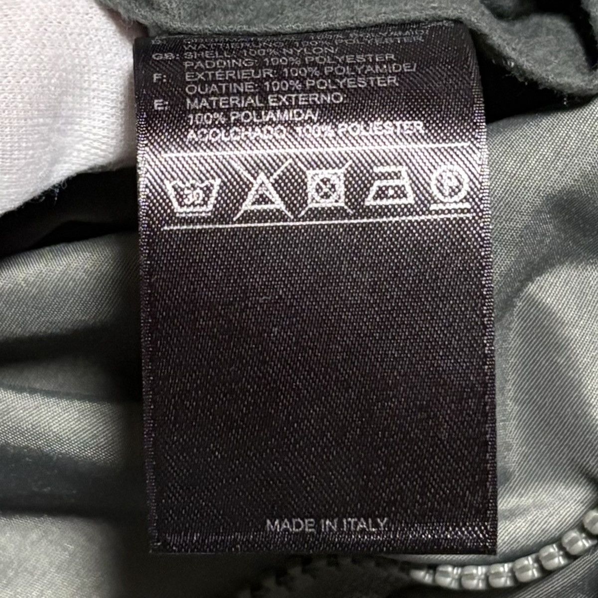 Yeezy YEEZY SEASON 1 MILITARY VEST KANYE WEST RARE YZY SZN 1 Size US XS / EU 42 / 0 - 14 Thumbnail