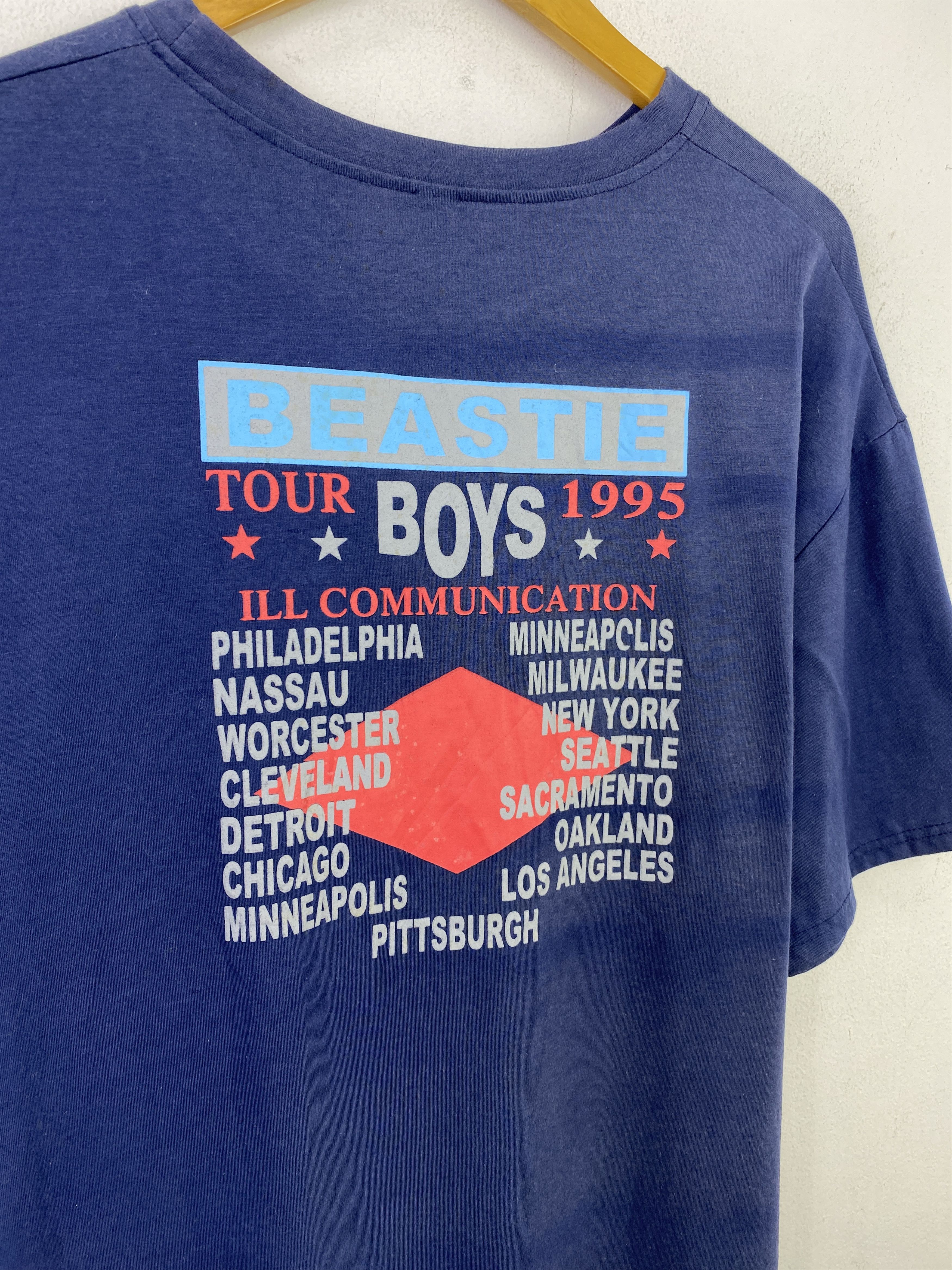 Band Tees Vintage 90s Beastie Boys Communication Tour Shirt TA0724 Size US XL / EU 56 / 4 - 6 Thumbnail