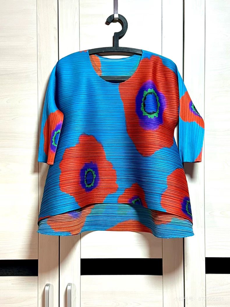 Issey Miyake issey miyake size:3 Blue pleated coat Size XXS / US 00 / IT 34 - 1 Thumbnail