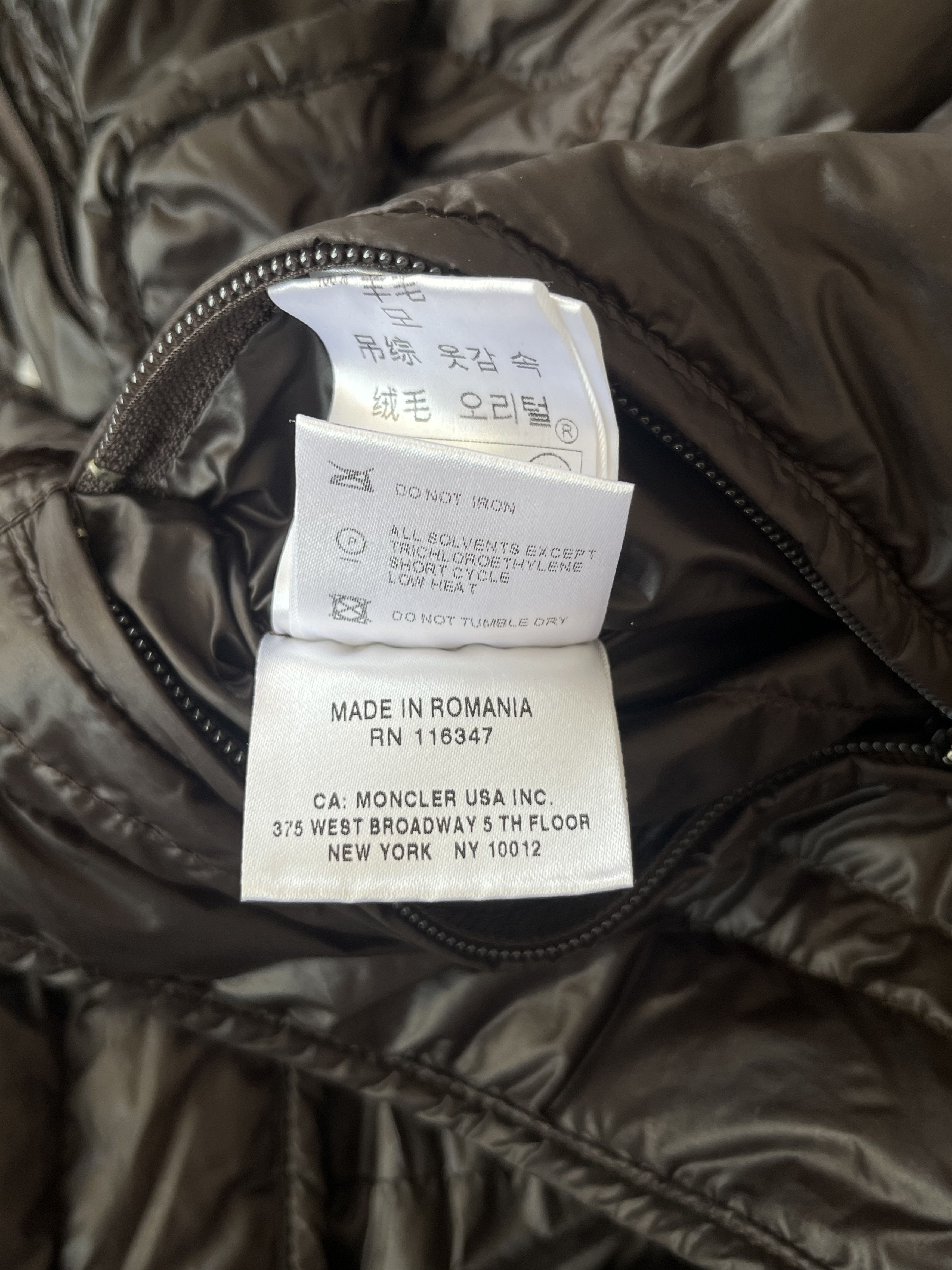 Moncler MONCLER Vintage Light Jacket DUBBO MADE IN ROMANIA Size US L / EU 52-54 / 3 - 18 Thumbnail