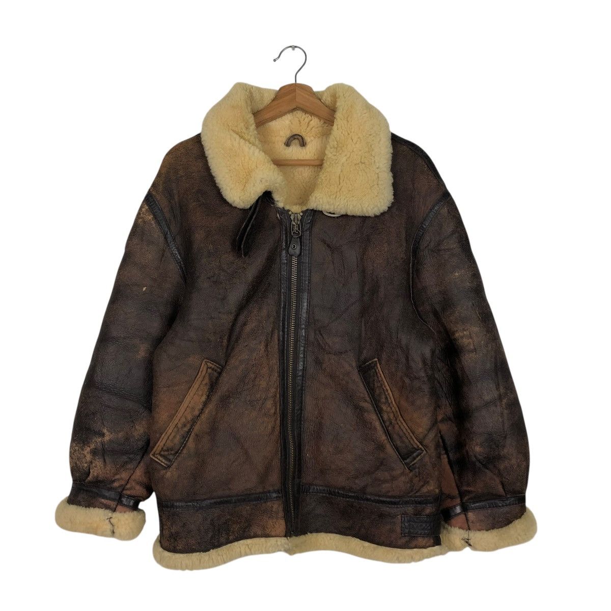 Aero Leathers 🔥VINTAGE LEATHER JACKET SHEARLING B-3 MEN’S ROBO ISSEYMIYAKE Size US M / EU 48-50 / 2 - 3 Thumbnail