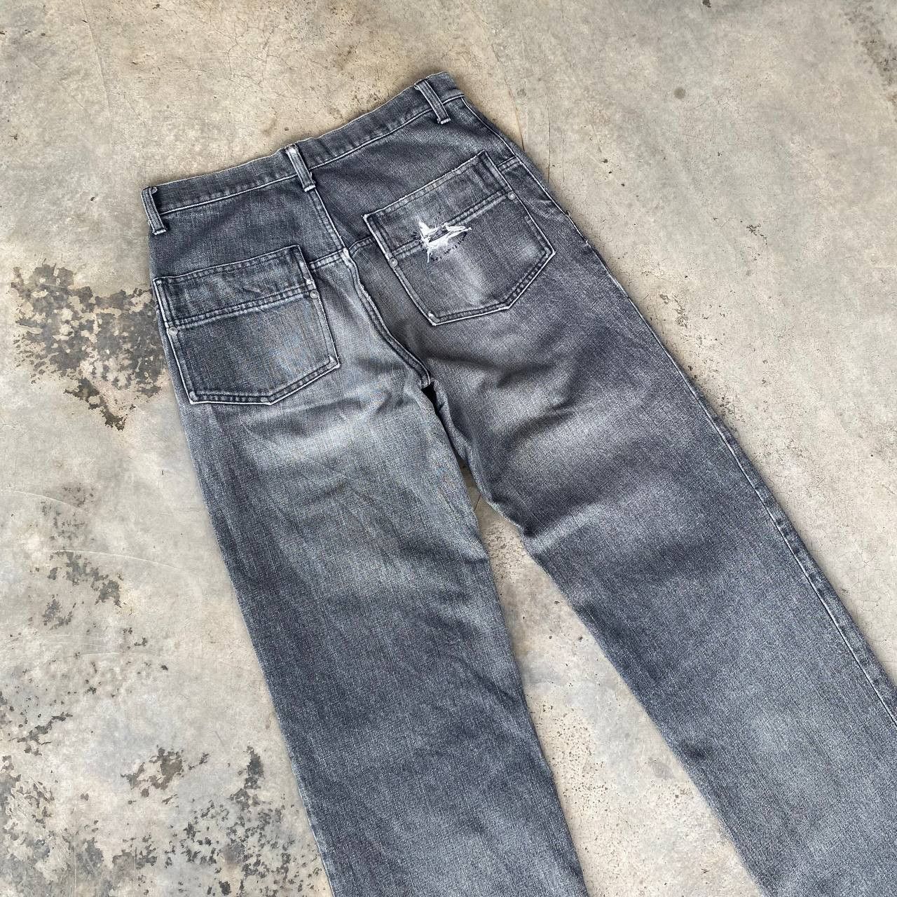 Takeo Kikuchi BJ6-19 VTG JAPAN TAKEO KIKUCHI DISTRESSED FADED GREYWASH Size US 29 - 12 Thumbnail