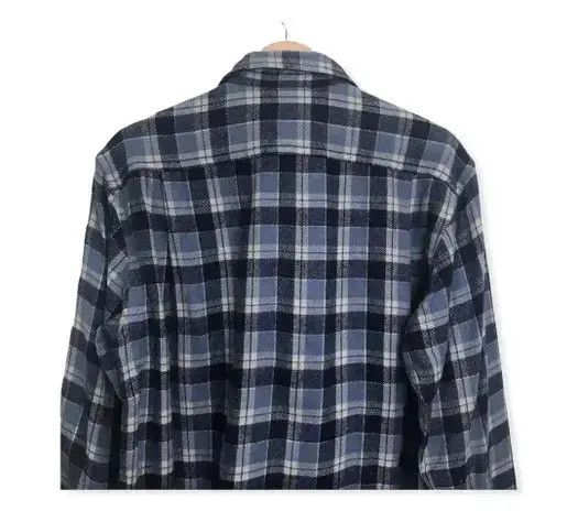 Uniqlo Japanese Brand Uniqlo Plaid Tartan Flannel Shirt Size US M / EU 48-50 / 2 - 7 Thumbnail