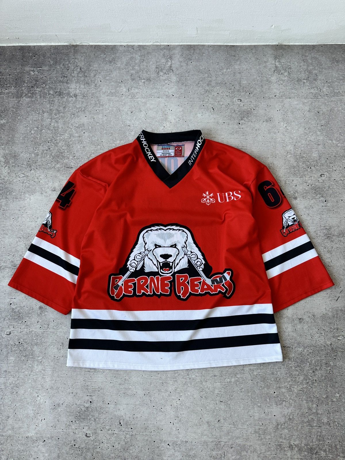 Other Berne Bears Professional Ice Hockey Jersey - Red, Size XL Size US XL / EU 56 / 4 - 1 Thumbnail