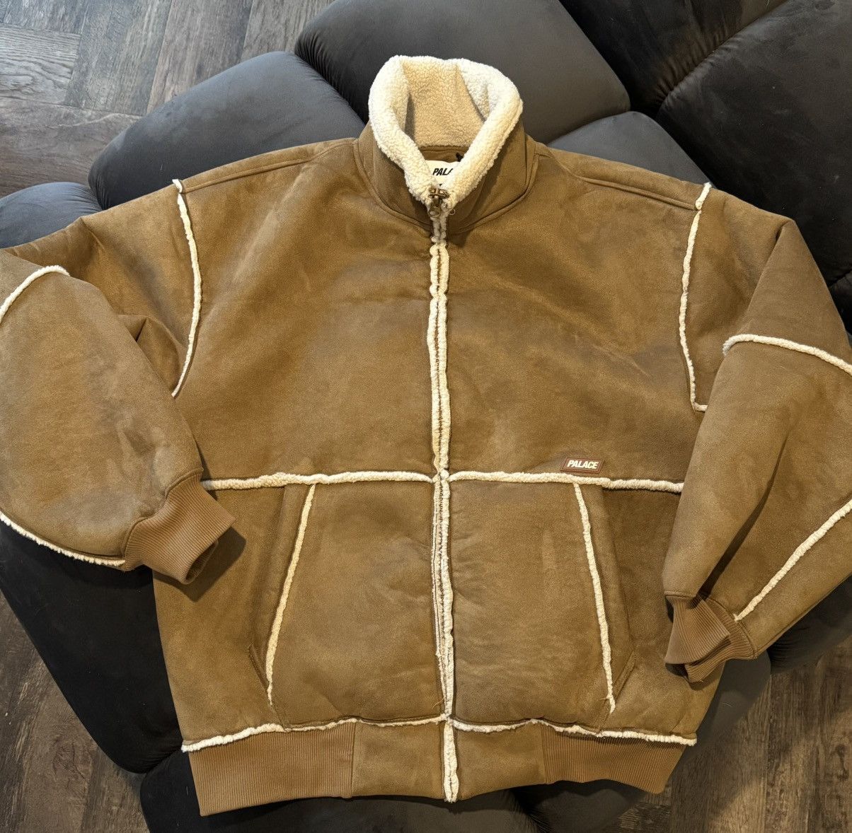 スケートボード Palace Sherpa Faux Suede Funnel SHERPA FAUX SUEDE FUNNEL | PALACE SKATEBOARDS