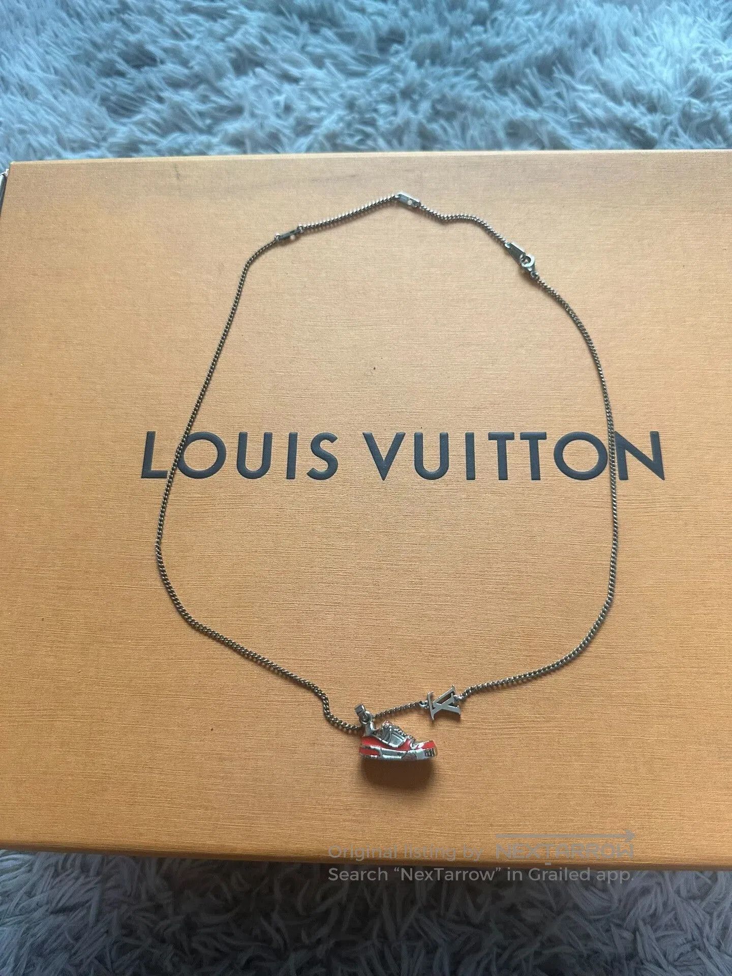 Louis Vuitton Louis Vuitton Enamel Trainer Shoe Necklace. Size ONE SIZE - 1 Thumbnail