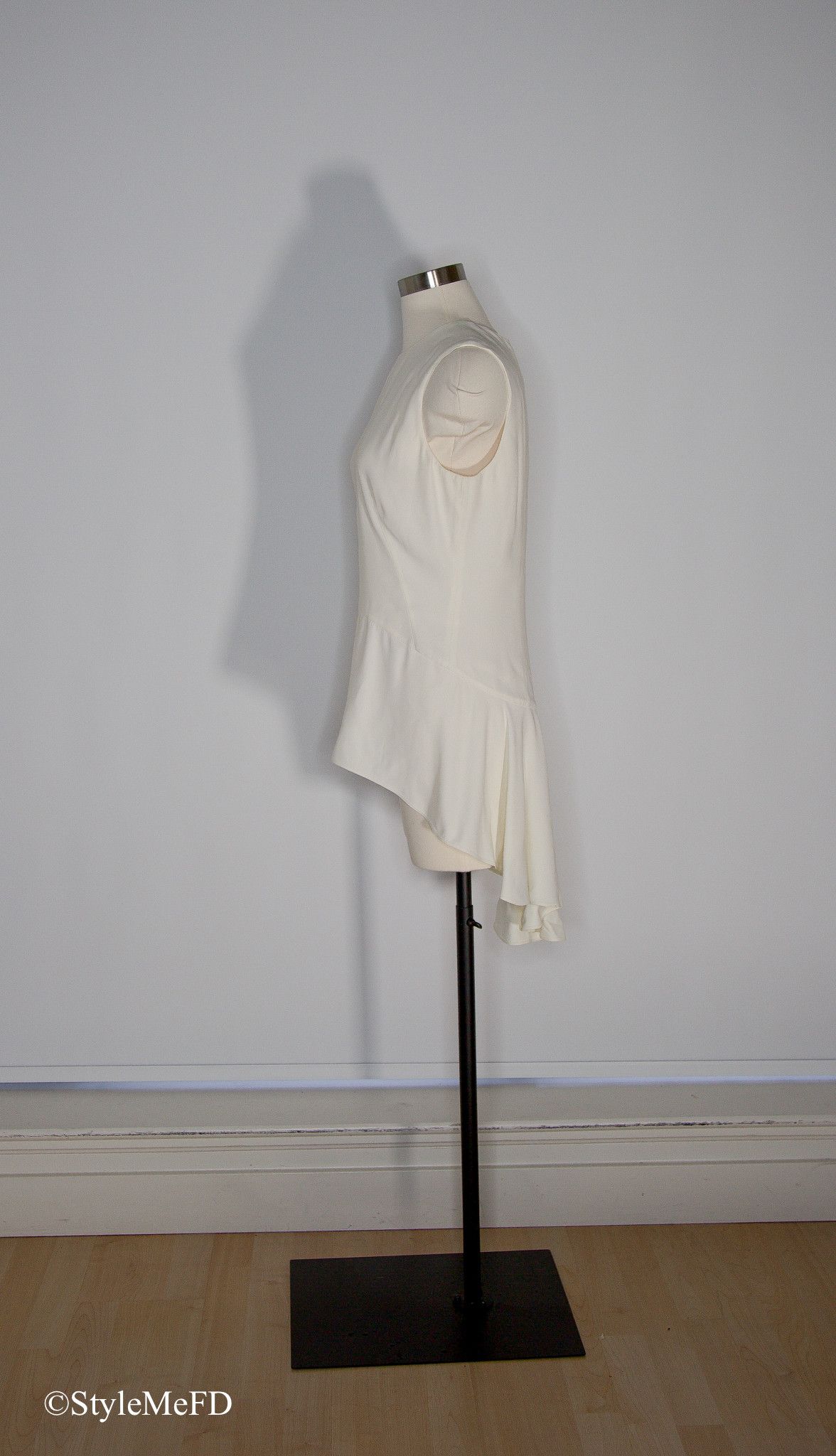 Alexander McQueen × Vintage Alexander McQueen Drop Waist White Blouse Size L / US 10 / IT 46 - 2 Thumbnail