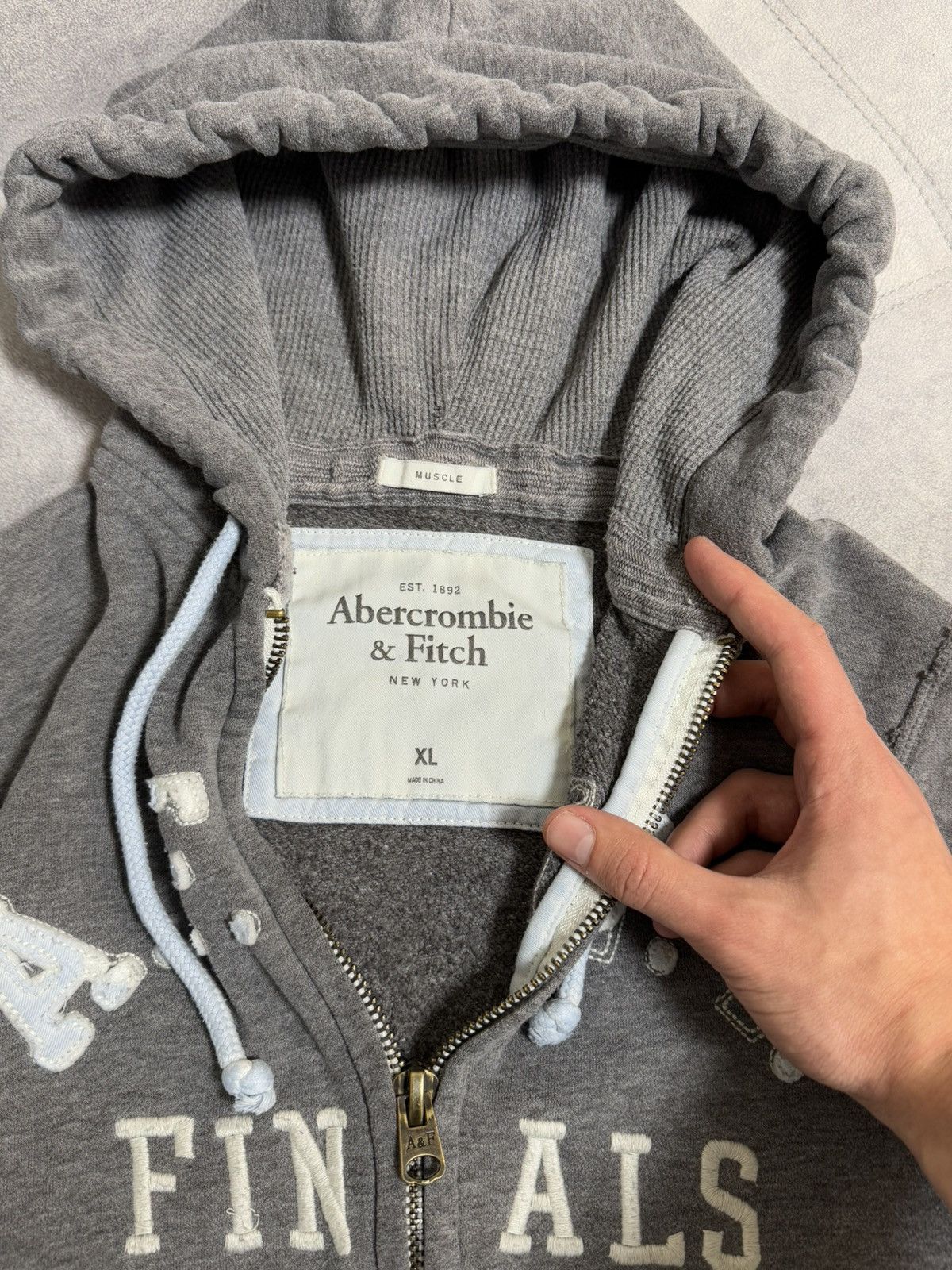 Abercrombie & Fitch × Vintage Vintage Abercrombie & Fitch Y2K distressed zip hoodie Size US XL / EU 56 / 4 - 7 Thumbnail