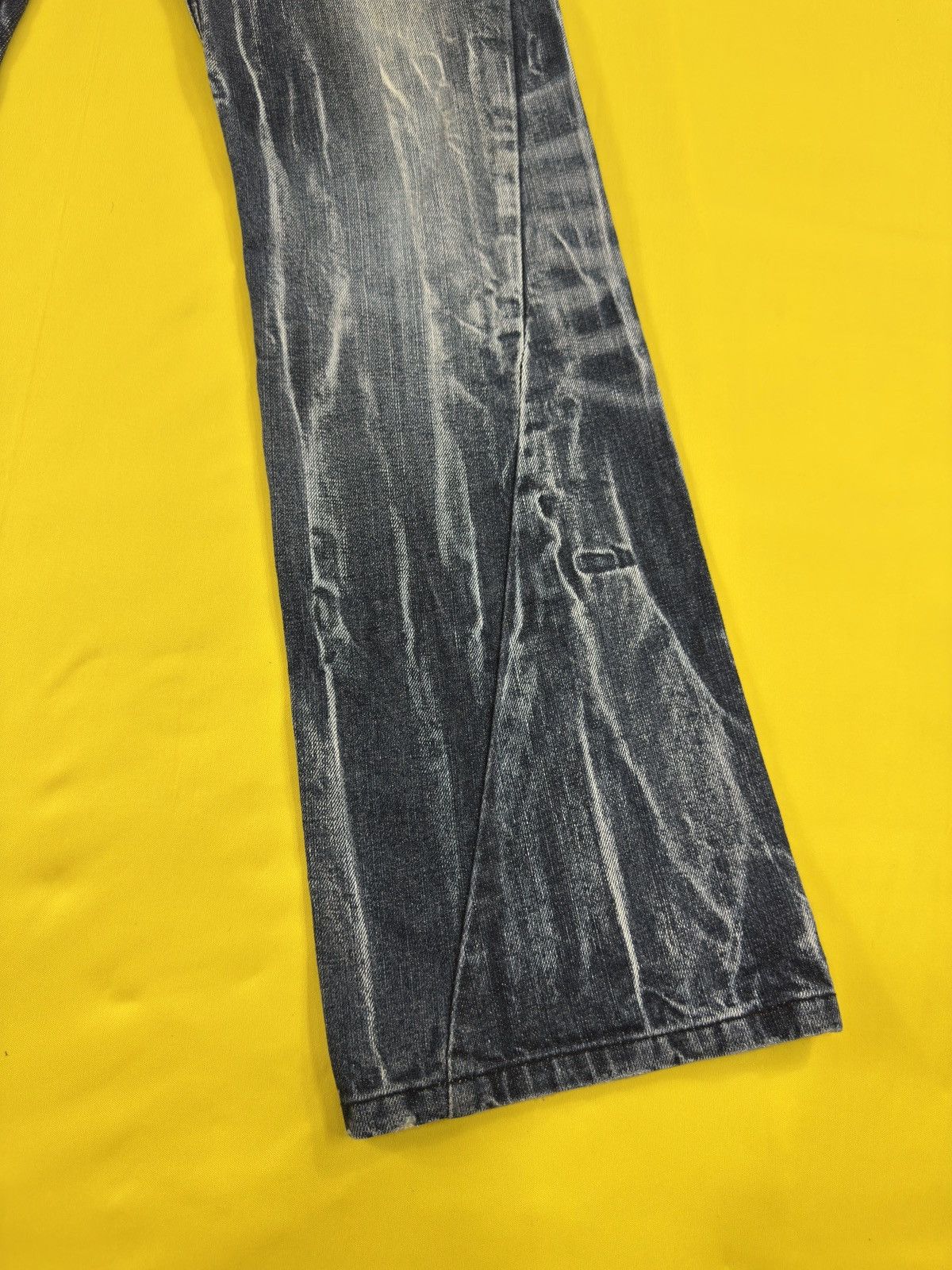 Japanese Brand Black Baccara tornado mart style spiral flare jeans Size US 34 / EU 50 - 11 Thumbnail