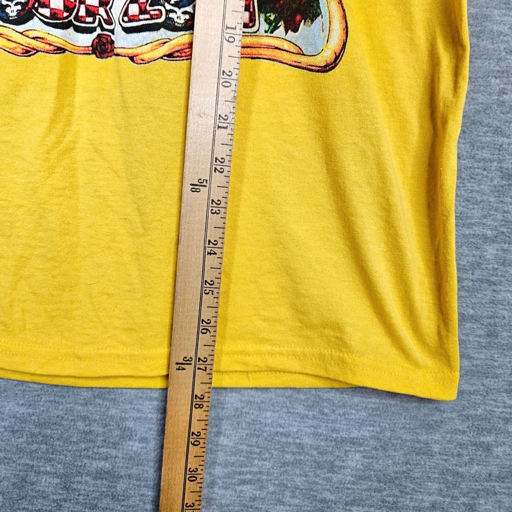 Gildan Grateful Dead and company Tour 2021 Yellow Graphic Tee Size M Shirt Men Regular Cotton Gildan Music XS? Size US M / EU 48-50 / 2 - 6 Thumbnail