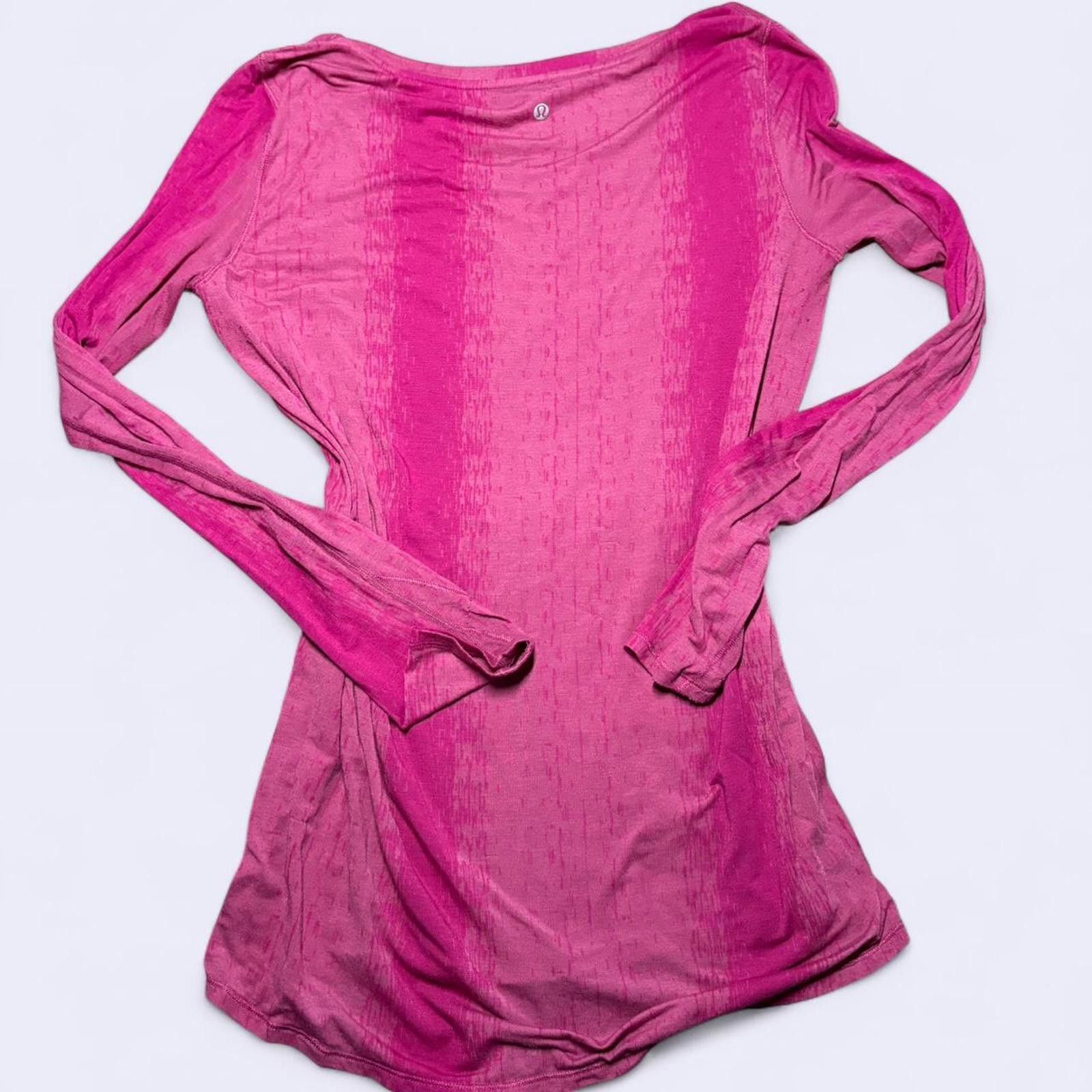 Lululemon Lululemon Women's long sleeve Size L / US 10 / IT 46 - 1 Thumbnail