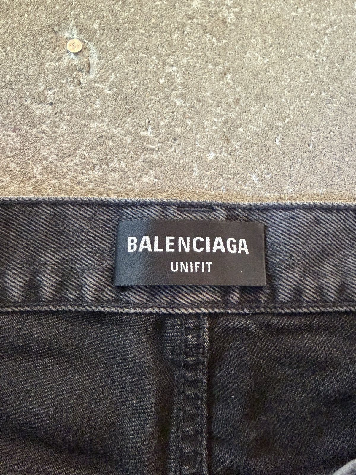 Balenciaga BALENCIAGA FALL22 LOST TAPE FLARED GREY JEANS SZ:XS Size US 30 / EU 46 - 11 Thumbnail