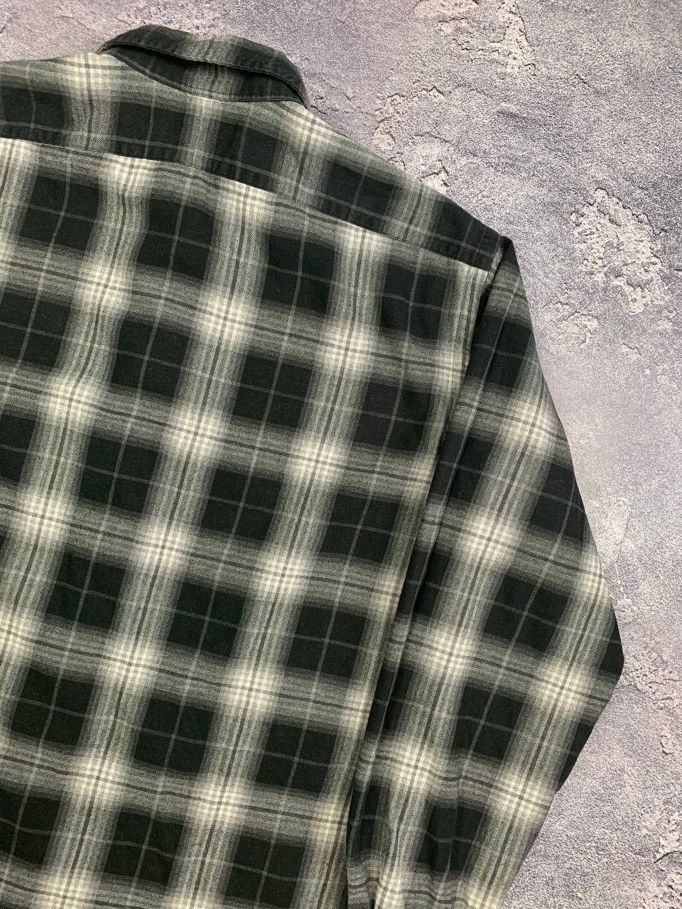 Polo Ralph Lauren Polo Ralph Lauren Button Up Shirt Men’s Black Gray Plaid Size US L / EU 52-54 / 3 - 13 Thumbnail