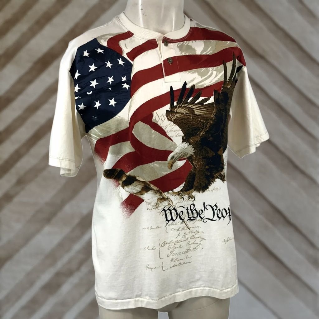 Vintage AMERICAN LEGACY Shirt Mens Medium CREAM Short Sleeve Crew Neck AMERICAN FLAG Size US M / EU 48-50 / 2 - 1 Thumbnail