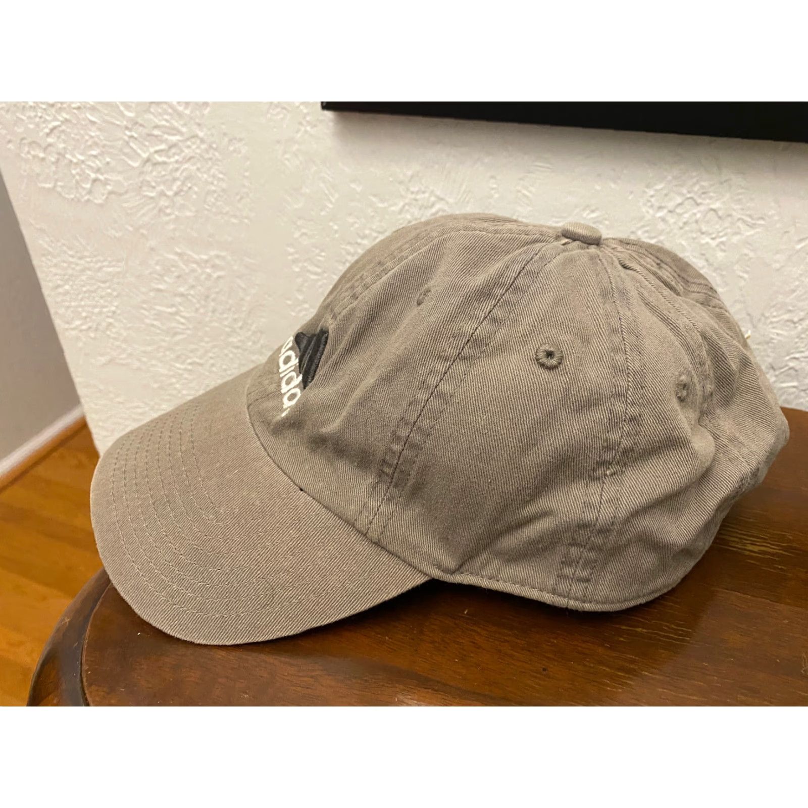 Adidas Adidas Green Adjustable Strap Back Hat Unisex Adults Cotton Cotton Cap Baseball Cap Size ONE SIZE - 2 Thumbnail