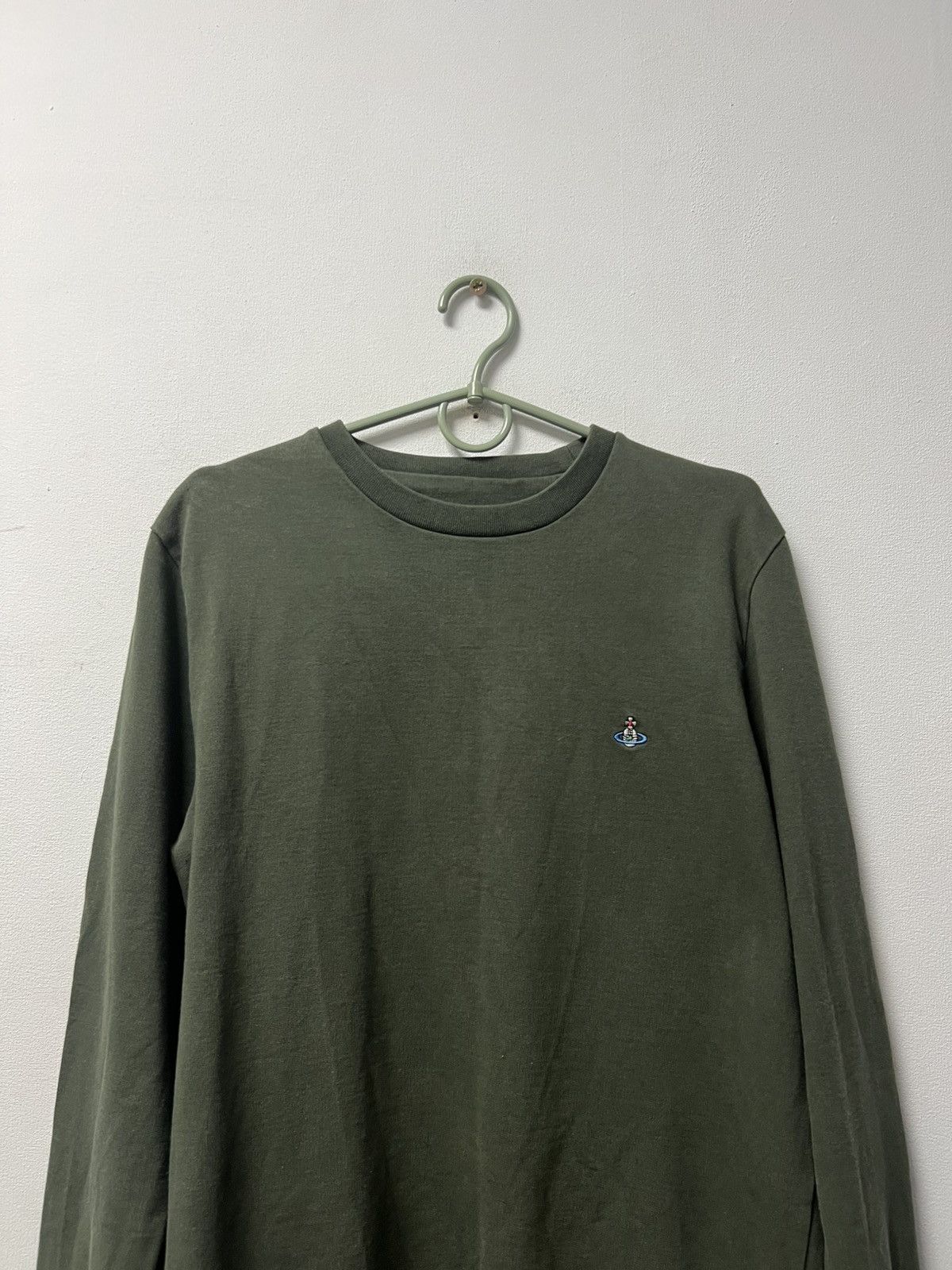 Vivienne Westwood Vintage Vivienne Westwood Sweatshirt Orb Logo Basic Pullover Size US M / EU 48-50 / 2 - 2 Thumbnail