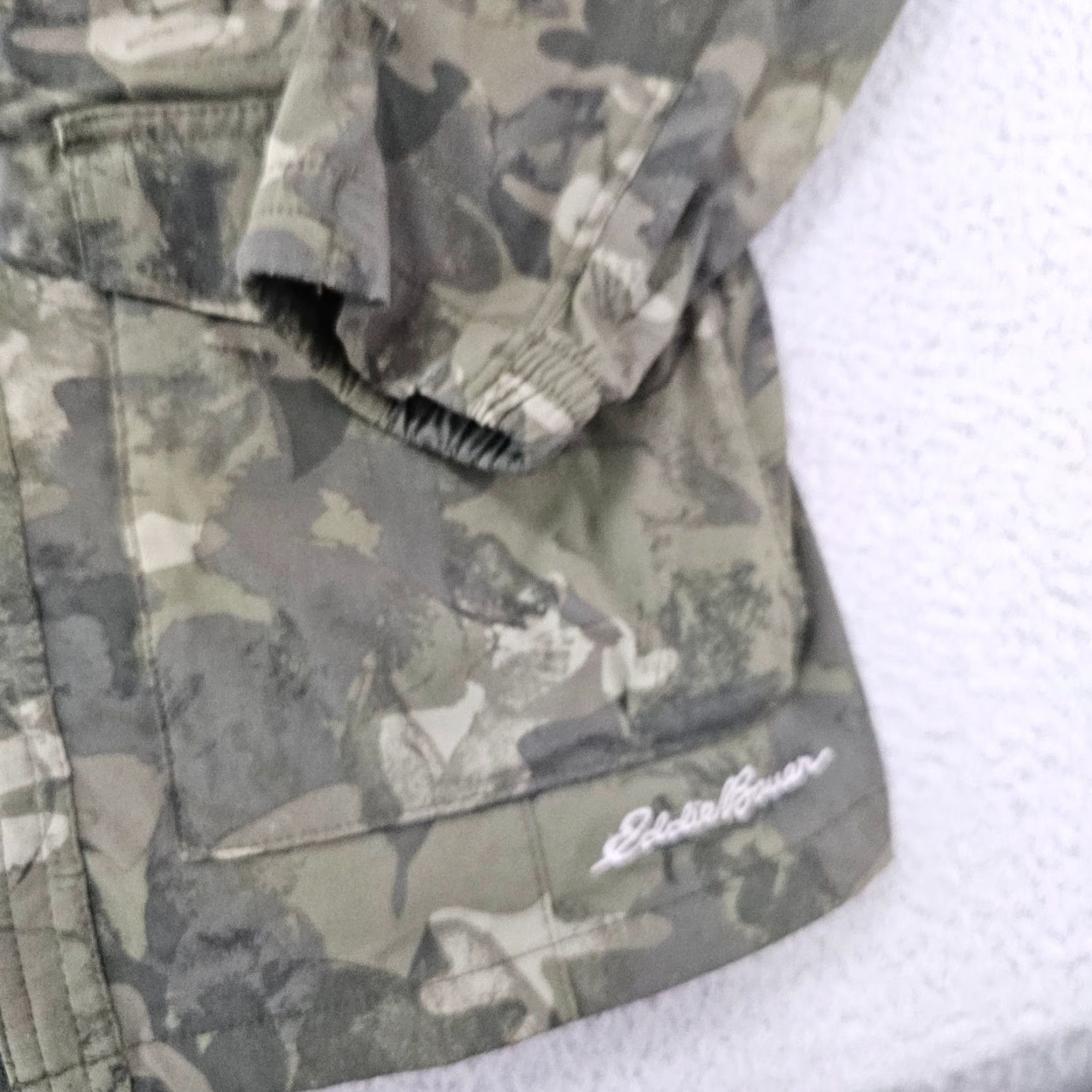 Eddie Bauer Eddie Bauer Travex Jacket Womens Small Green Camo Full Zip Hooded Outdoor Size S / US 4 / IT 40 - 3 Thumbnail