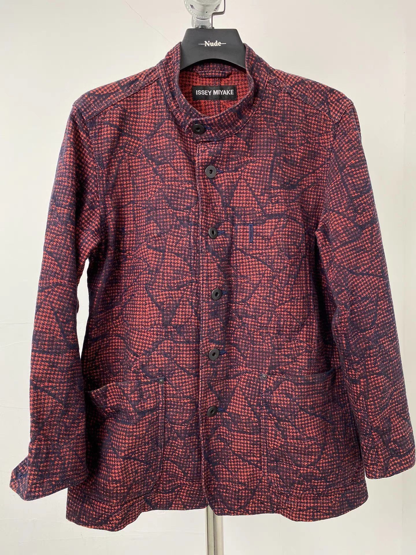 Issey Miyake Red Patterned Button-Up Light Jacket Size M Size US M / EU 48-50 / 2 - 1 Thumbnail