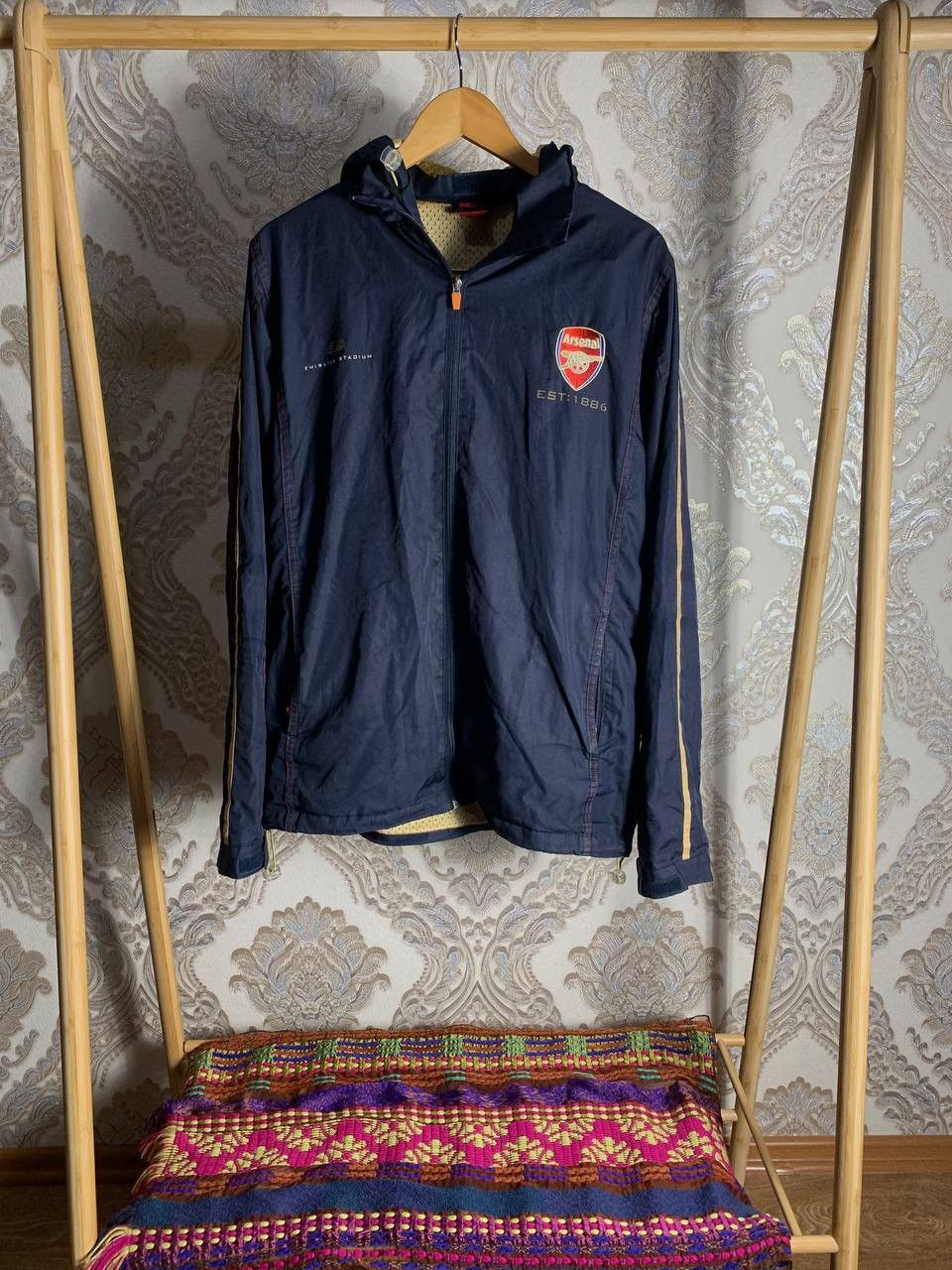 Vintage VERY RARE ARSENAL LONDON ENGLAND SOCCER LIGHT JACKET RETRO Size US XL / EU 56 / 4 - 1 Thumbnail