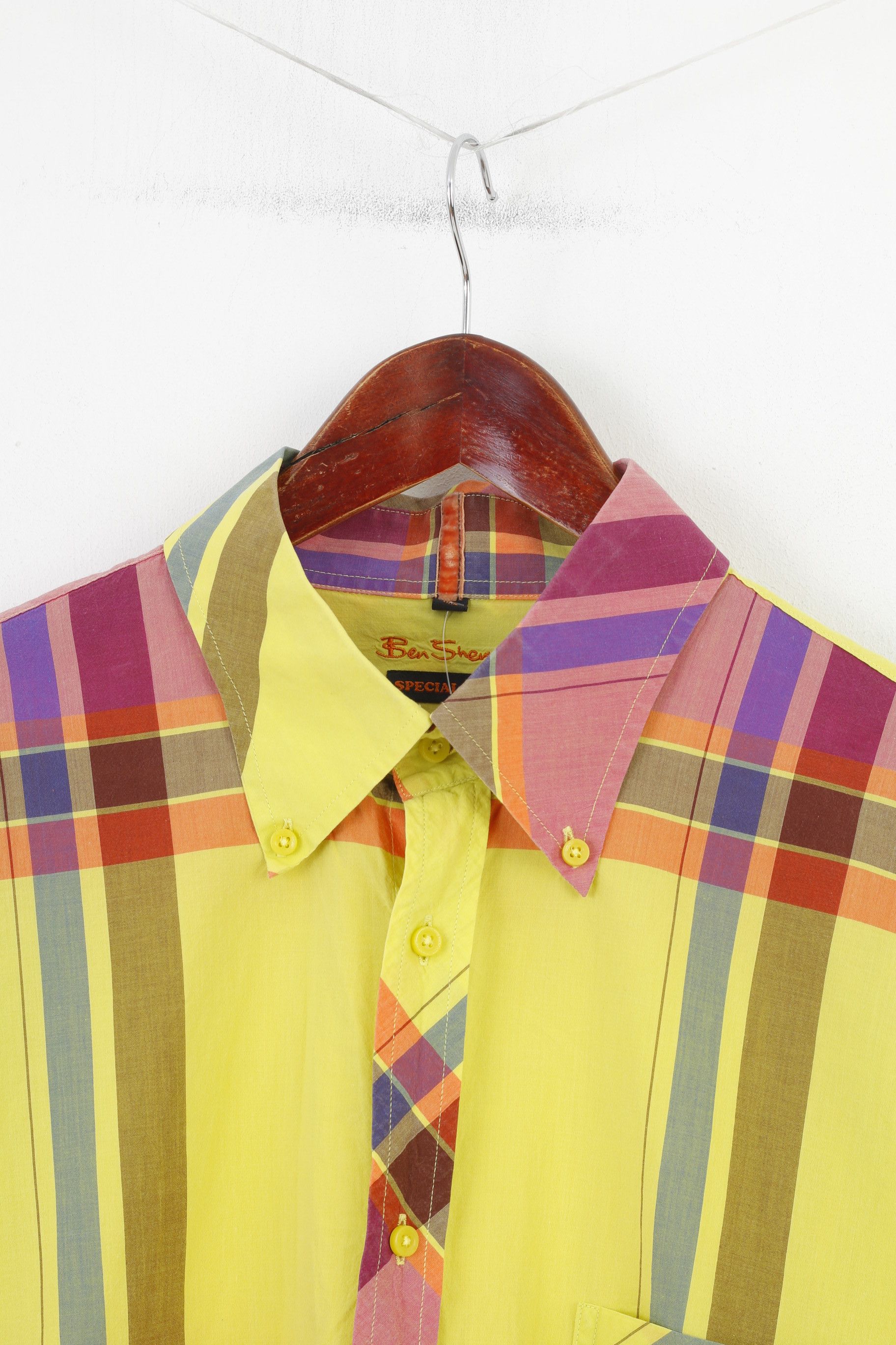 Ben Sherman Ben Sherman Men XXL Casual Shirt Yellow Checkered10663 Size US XXL / EU 58 / 5 - 2 Thumbnail