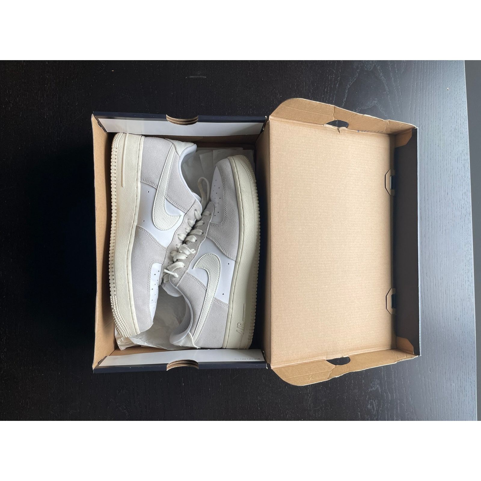 Nike Nike Air Force 1 LV8 "sail" Size US 9.5 / EU 42-43 - 1 Thumbnail