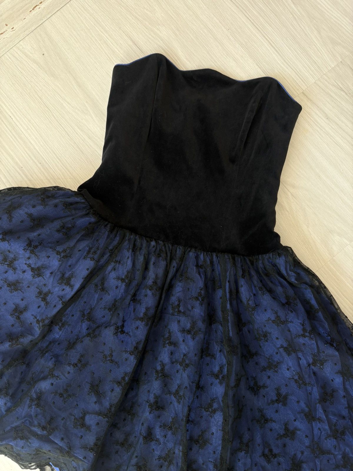 Laura Ashley Vintagw Laura Ashley dress Size S / US 4 / IT 40 - 6 Thumbnail