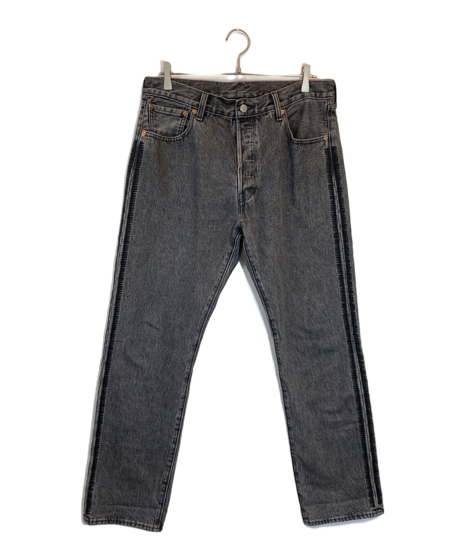 【新品】UNDERCOVER × Levi’s Type I GIZ柄 デニム Levi's® x UNDERCOVER｜UNDERCOVER OFFICIAL ONLINE STORE