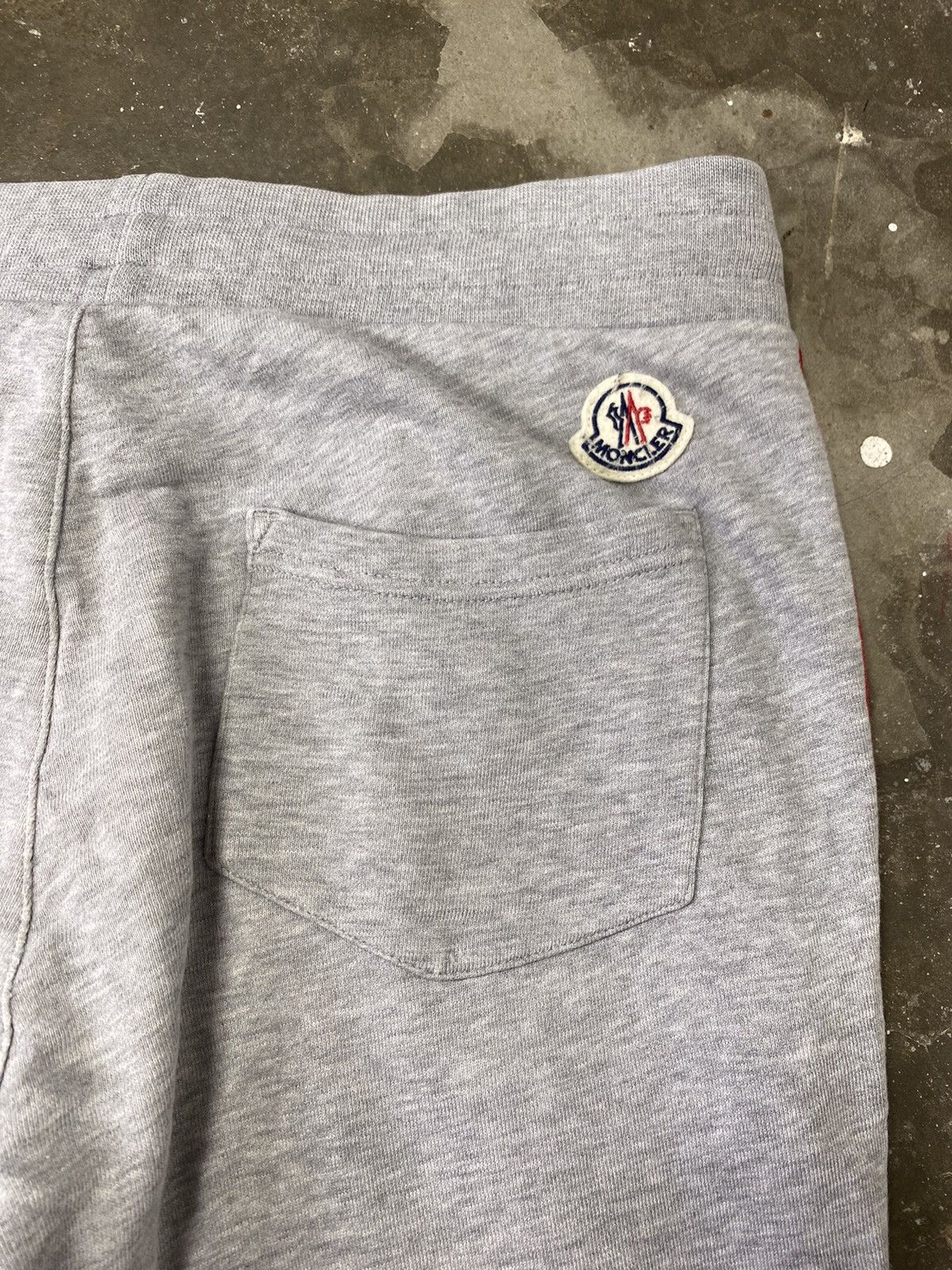 Moncler A10 Rare - Moncler Sweatpant Size US 33 - 12 Thumbnail