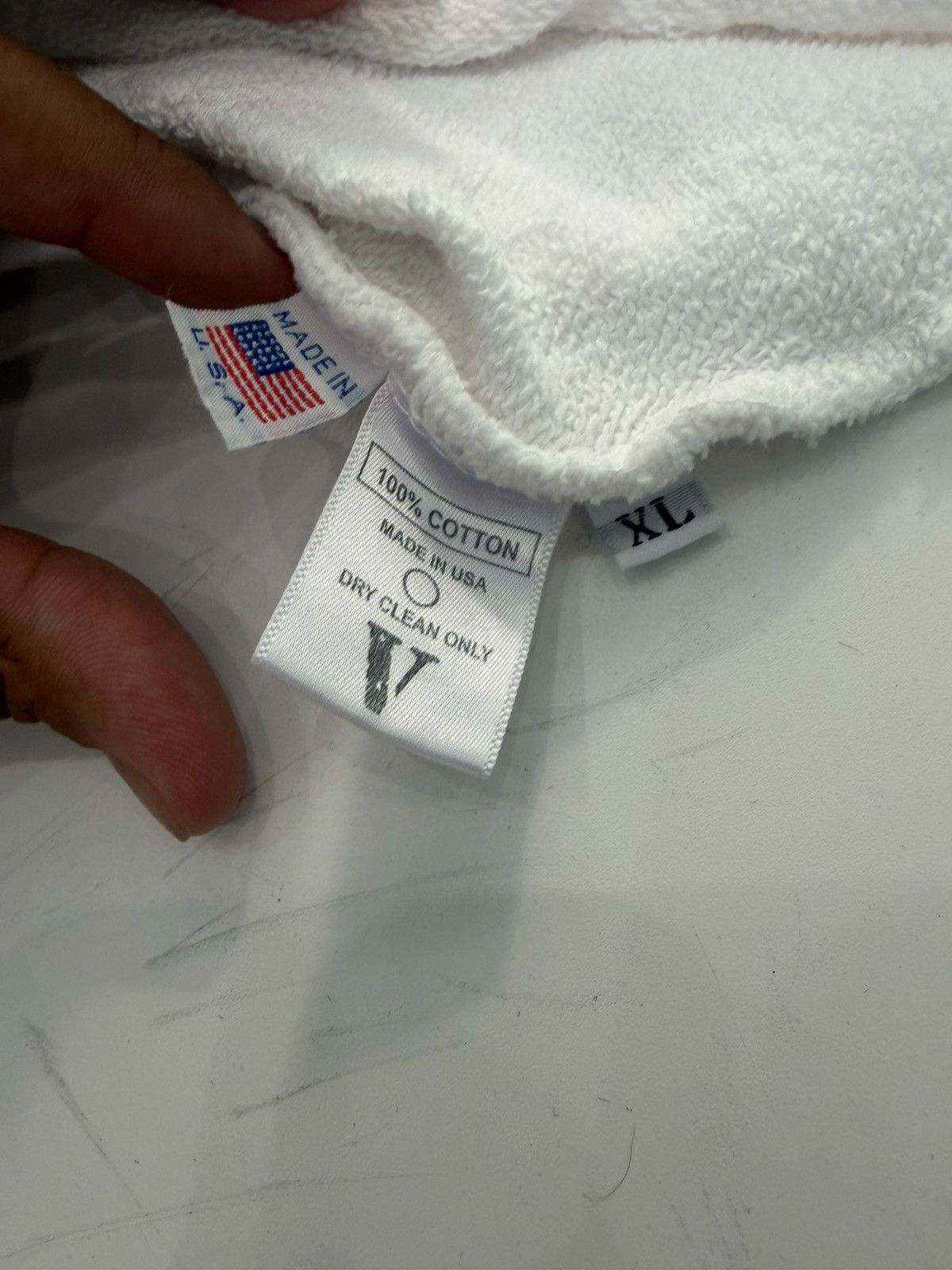 Vlone Brazil Vlone Friends hoodie Size US XL / EU 56 / 4 - 9 Thumbnail