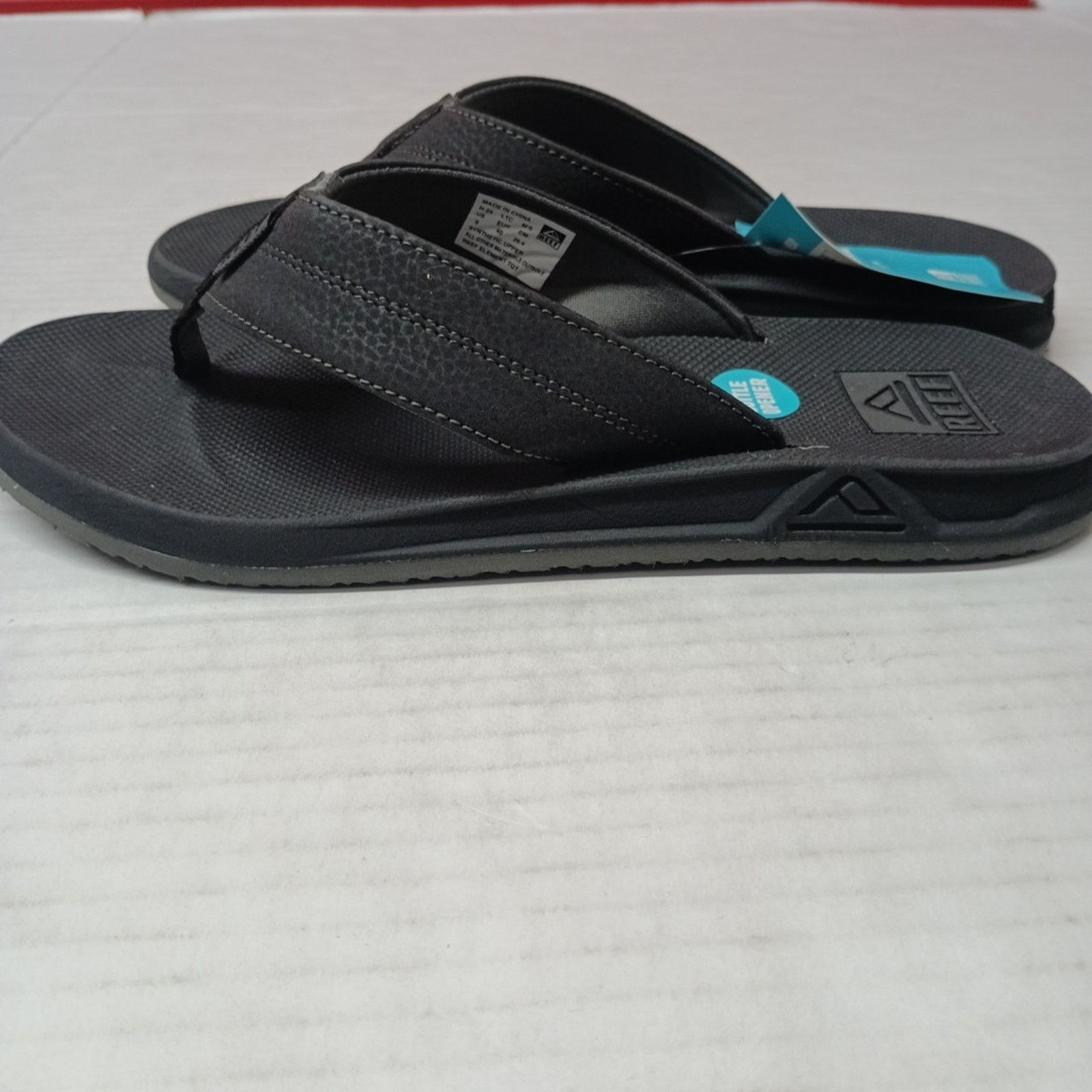 REEF REEF Element TQT Men's Sandals Men's Size 8 Bottle Opener Size US 8 / EU 41 - 2 Thumbnail