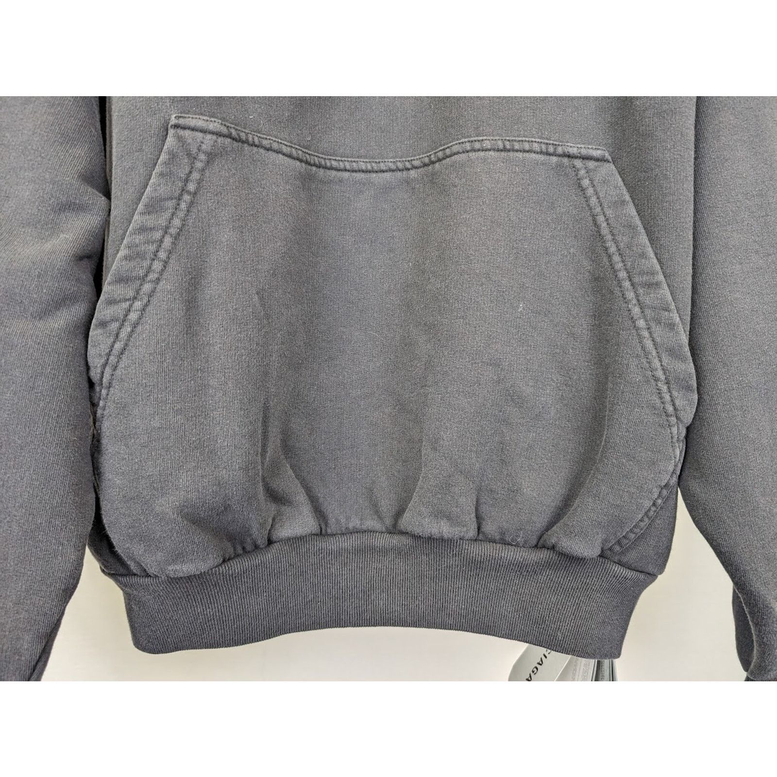 Balenciaga o1rshd1 Small Fit Hoodie in Washed Black Size US S / EU 44-46 / 1 - 4 Thumbnail