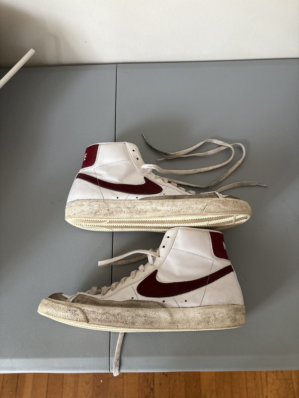 Nike Nike men’s blazer mid ‘77 White Team Red Size US 14 / EU 47 - 2 Thumbnail