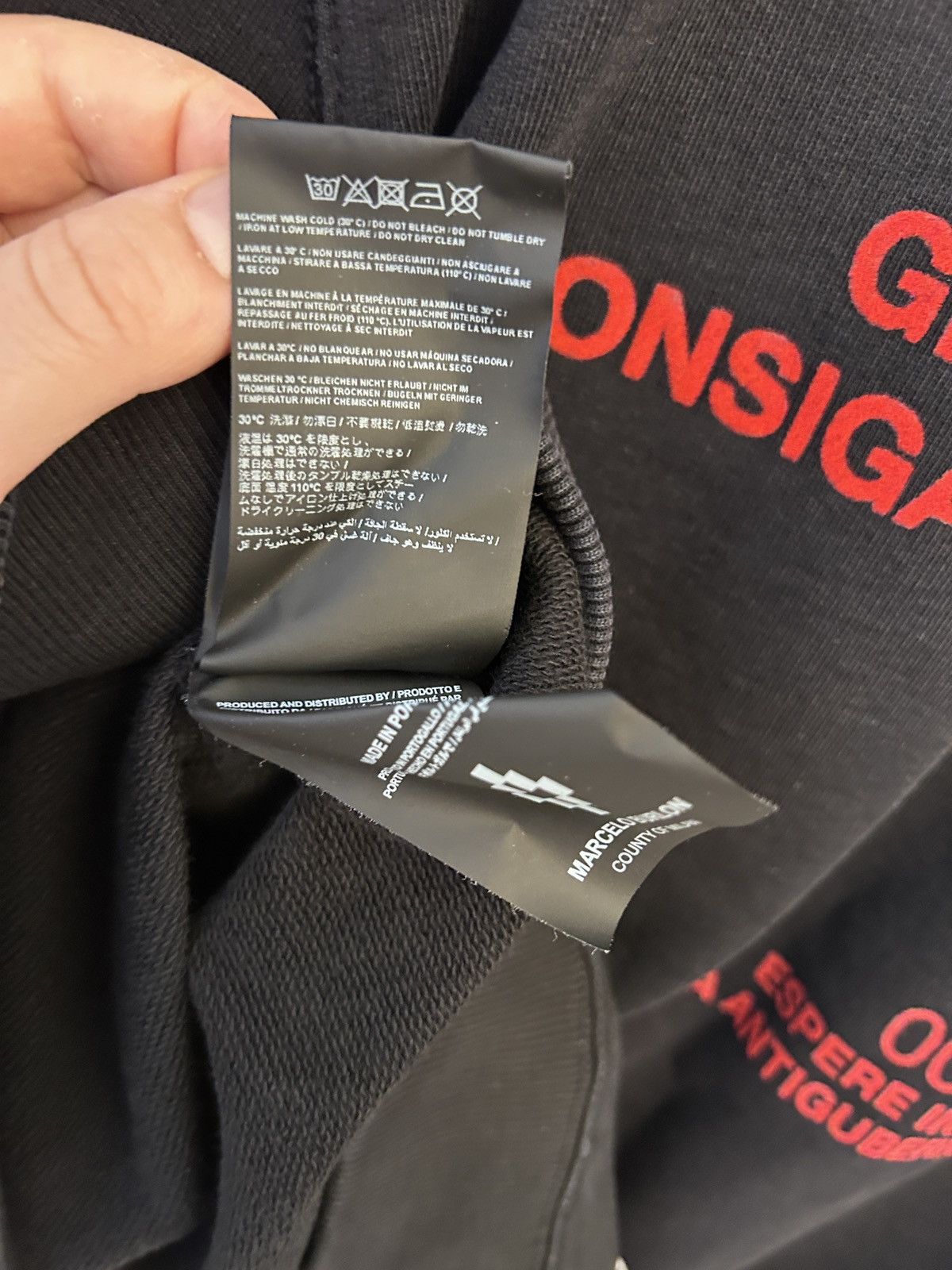 Marcelo Burlon Marcelo BURLON Confidential Sweatshirt, Black/ Multi Medium Size US M / EU 48-50 / 2 - 6 Thumbnail
