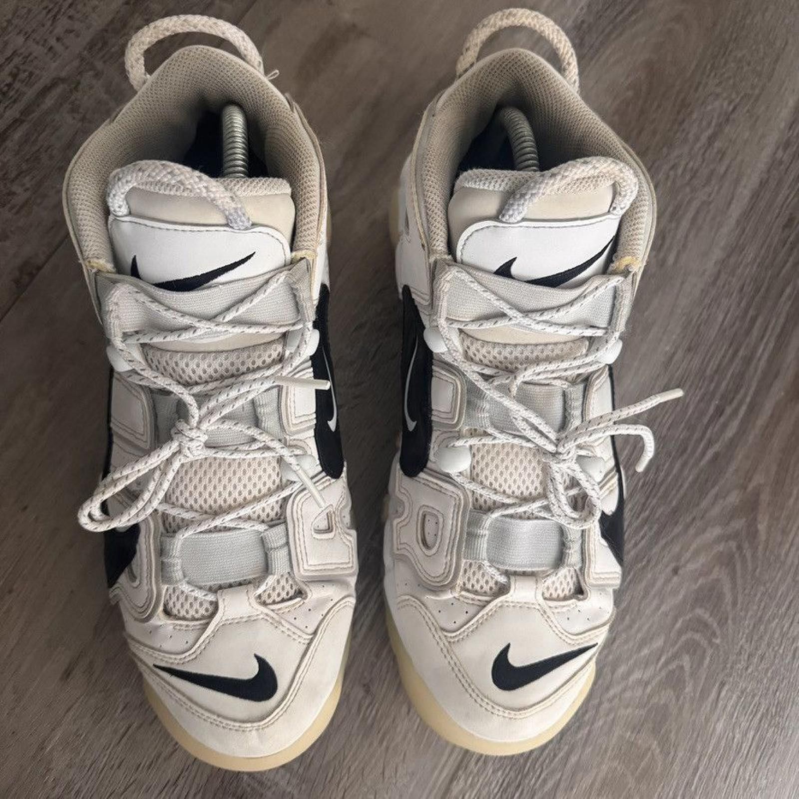 Nike NIKE • Air More Uptempo "Copy Paste White" (9M) Size US 9 / EU 42 - 4 Thumbnail