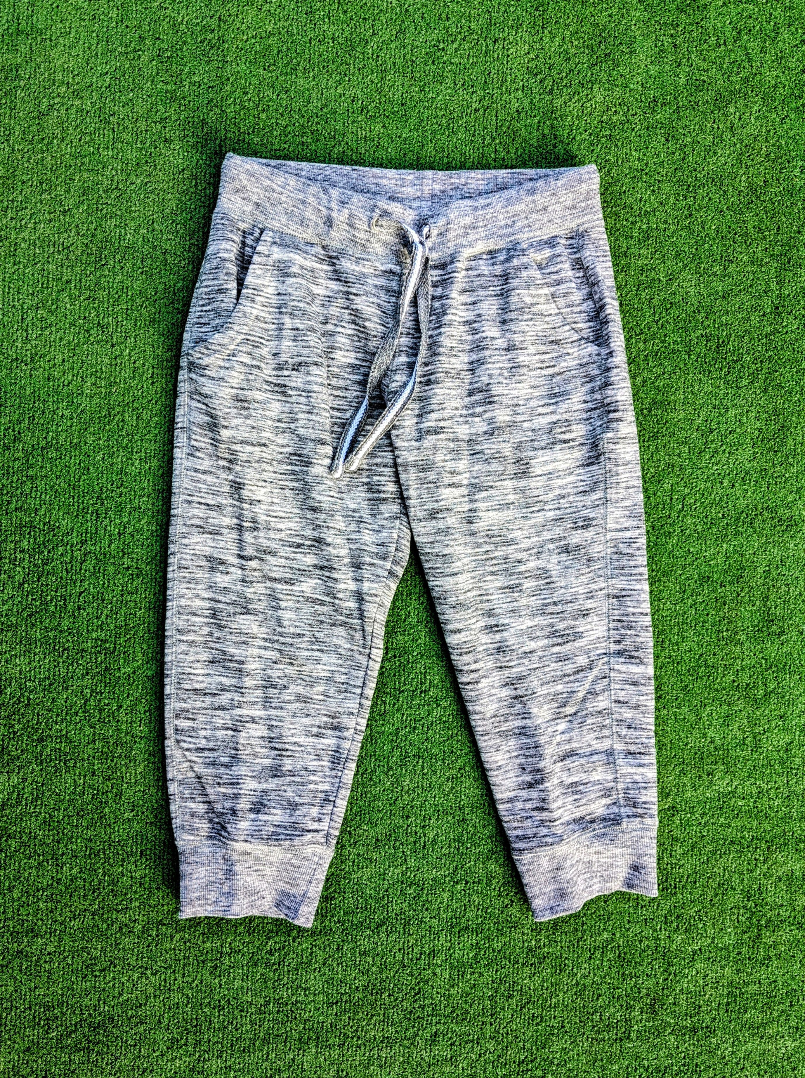 Other Love Me by Reflex Capri Sweatpants Pull-On Elastic Waist EUC Size 34" / US 12 / IT 48 - 1 Thumbnail