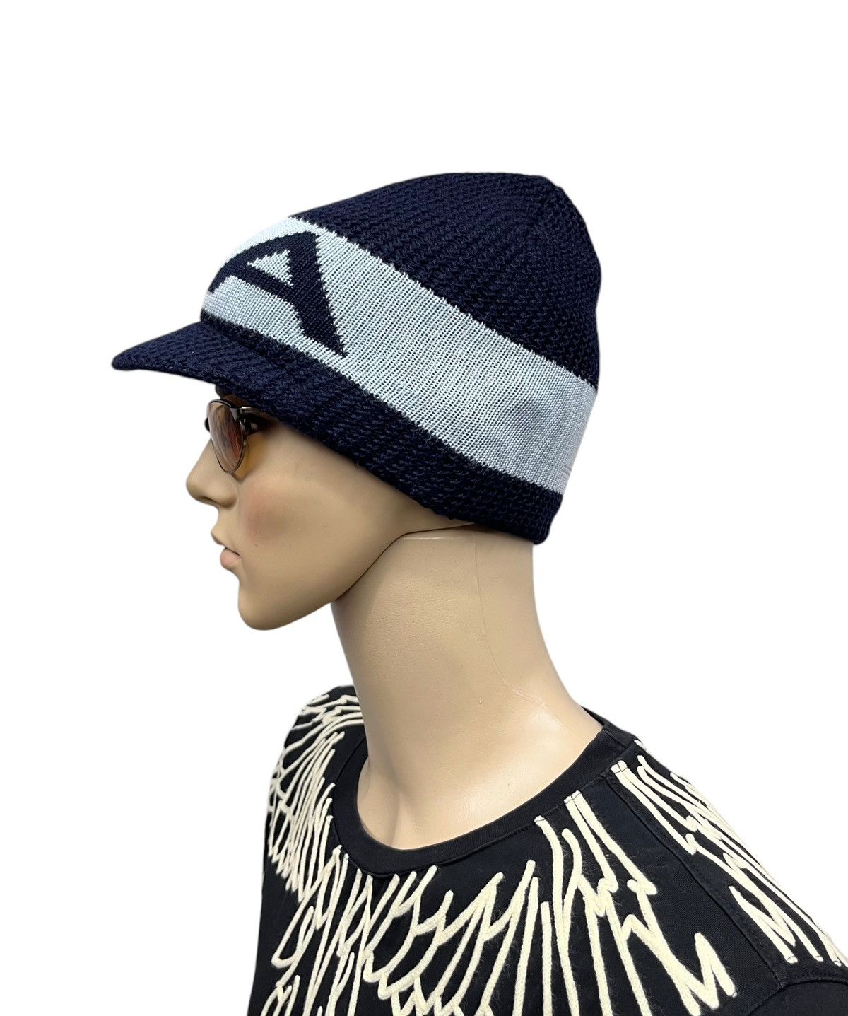 Emporio Armani 🔥Vintage 90’s EMPORIO ARMANI ITALY Virgin Wool Visor Beanie Size ONE SIZE - 6 Thumbnail