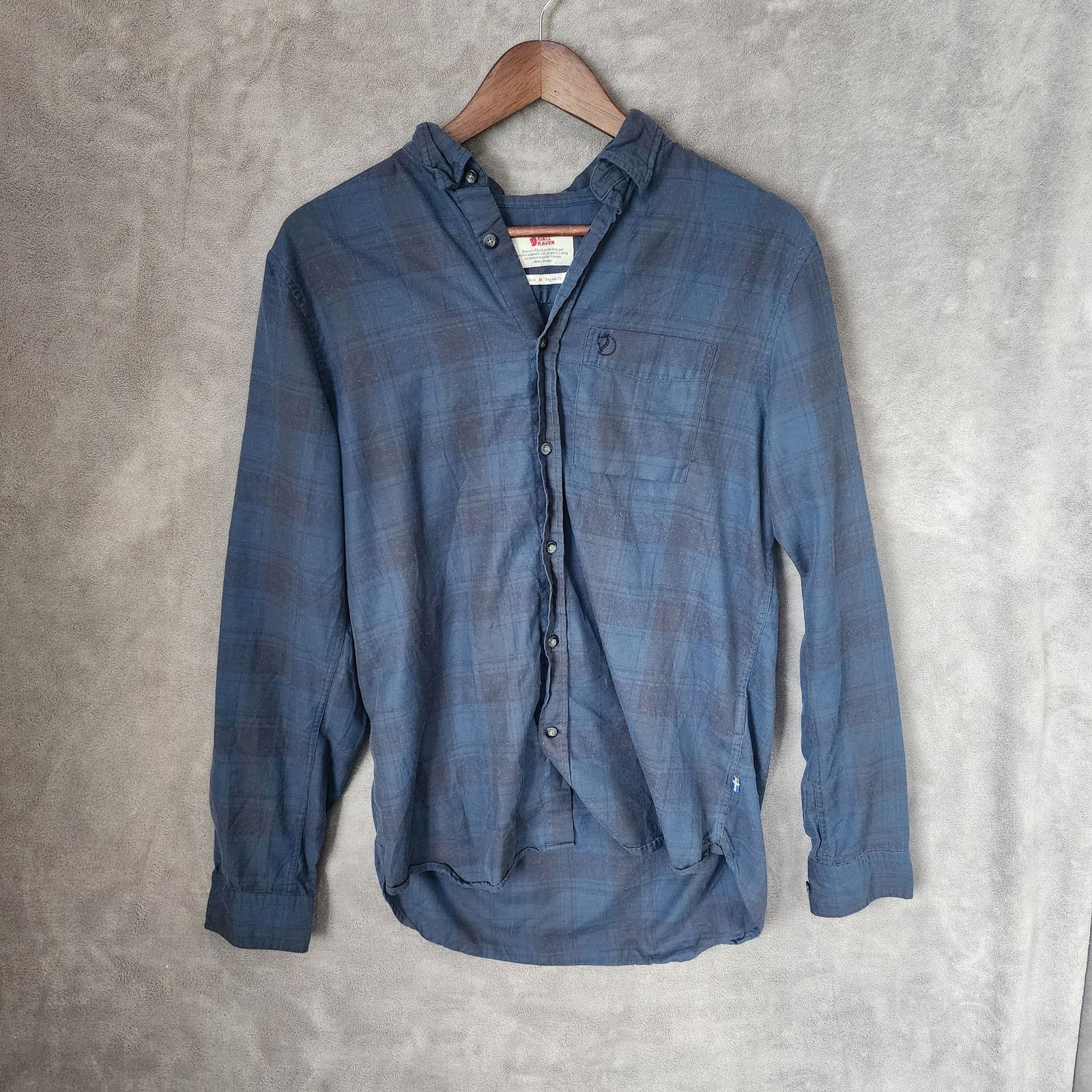 Fjallraven Fjällräven Men’s Medium Blue Plaid Long Sleeve Shirt Size US M / EU 48-50 / 2 - 1 Thumbnail