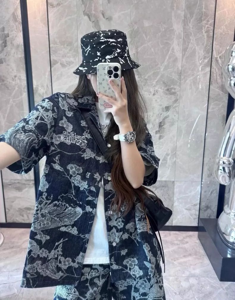 Louis Vuitton Louis Vuitton 24 floral floral print short sleeves 2504-Nex Size US M / EU 48-50 / 2 - 7 Thumbnail