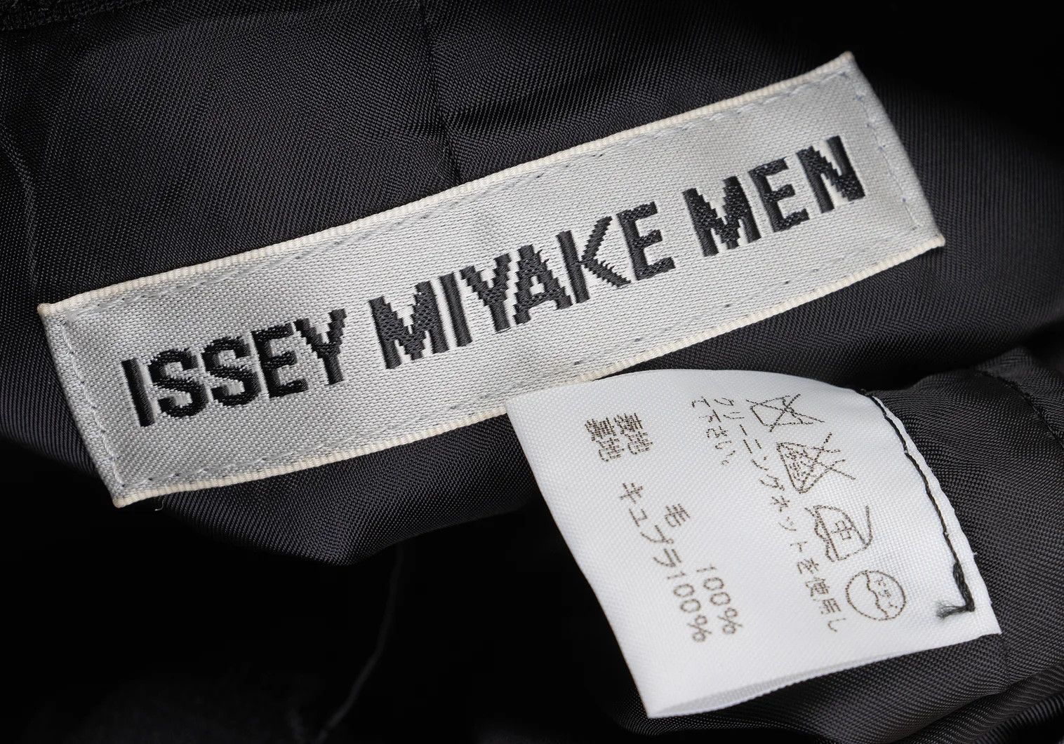 Issey Miyake Wool Pocket Design 3B Jacket in Black Size 3 Size US L / EU 52-54 / 3 - 16 Thumbnail