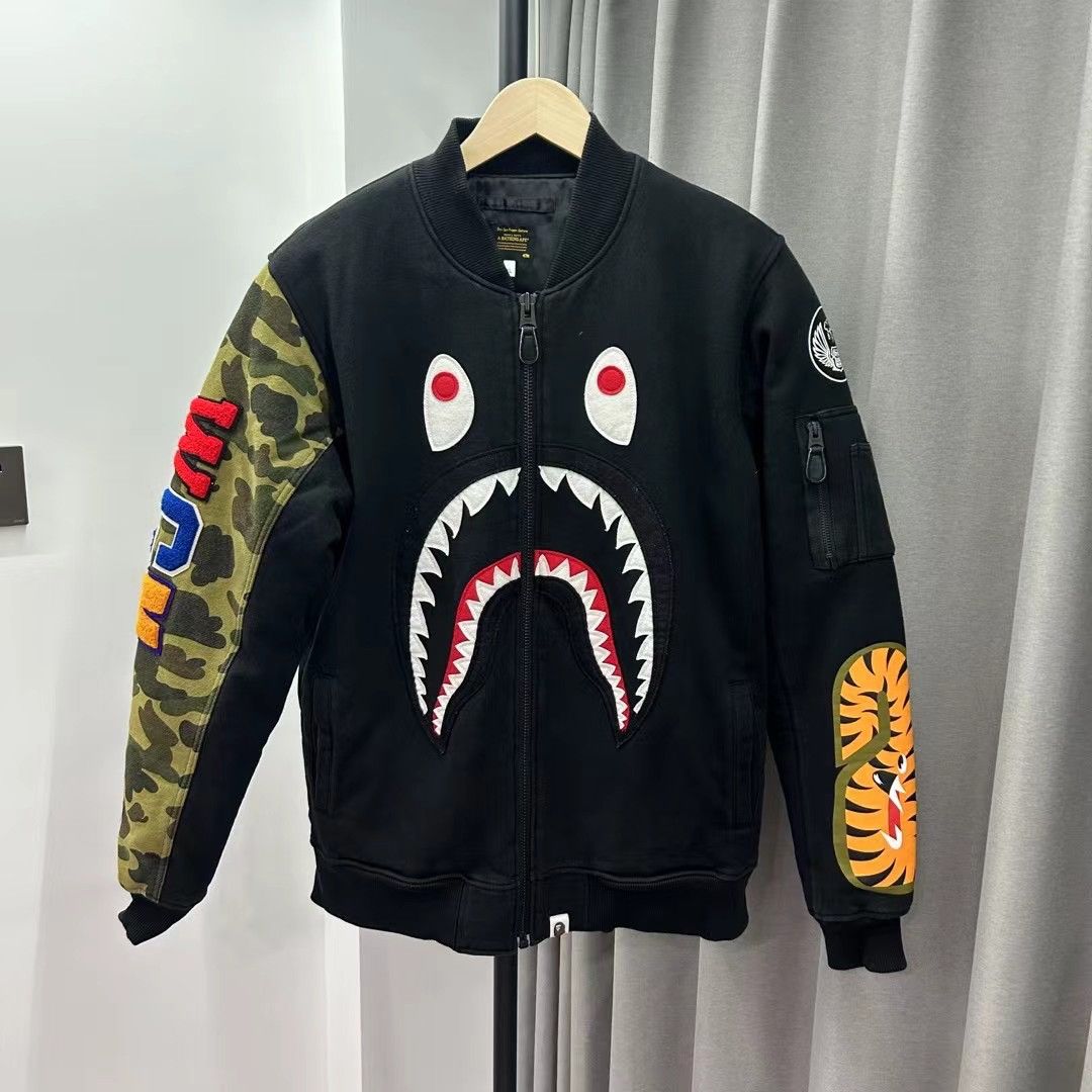 Bape BAPE SHARK JACKET Size US XL / EU 56 / 4 - 1 Thumbnail
