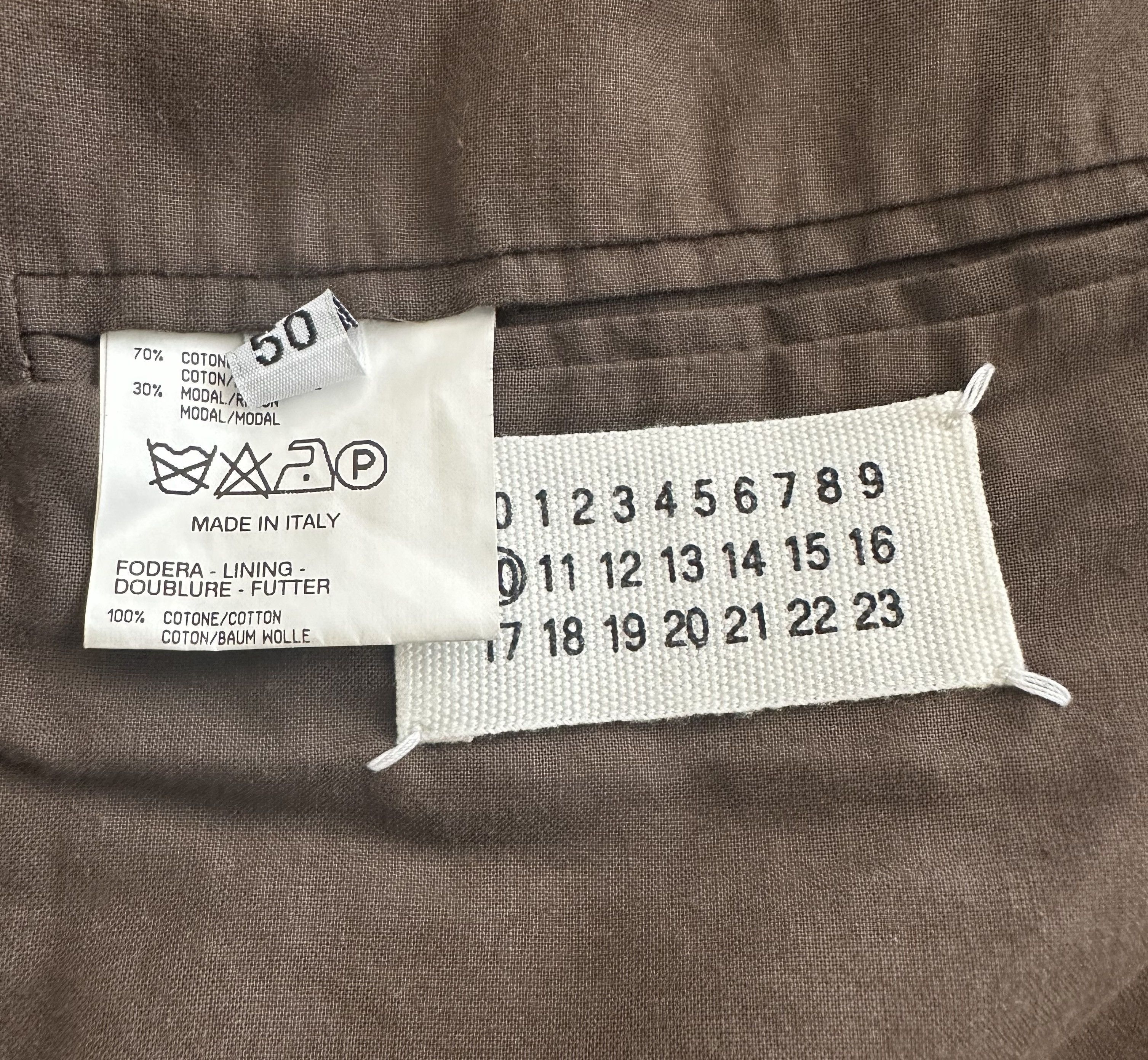 Maison Margiela Early 2000s Brown Velvet Blazer Size 50R - 7 Thumbnail