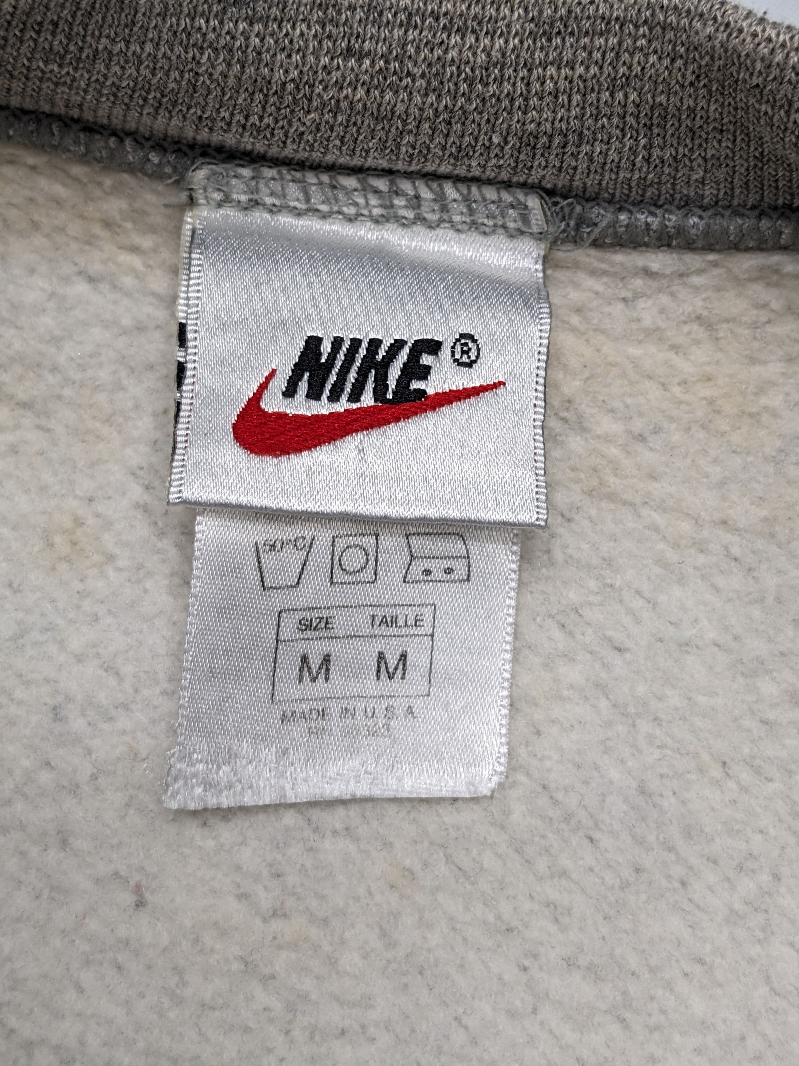 Nike Vintage Nike Made in USA Gray Crewneck Sweatshirt Size US M / EU 48-50 / 2 - 9 Thumbnail